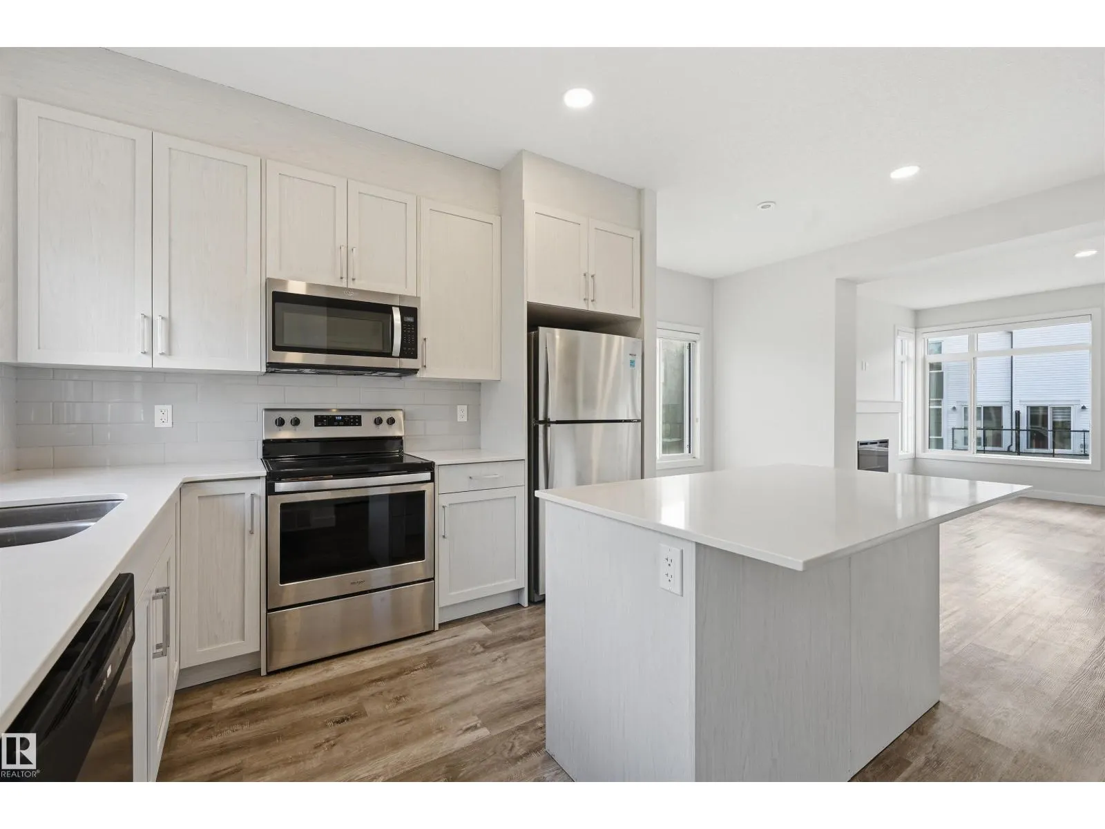#77 1010 RABBIT HILL RD SW