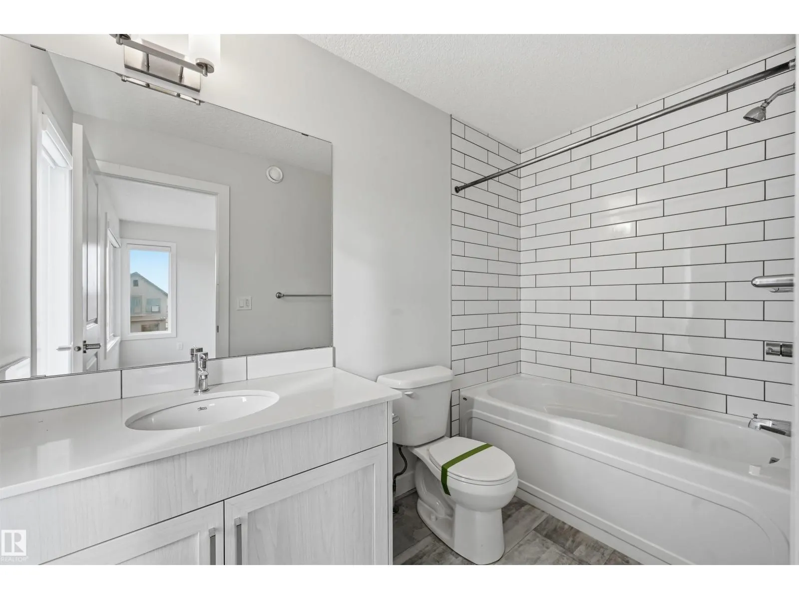 #77 1010 RABBIT HILL RD SW