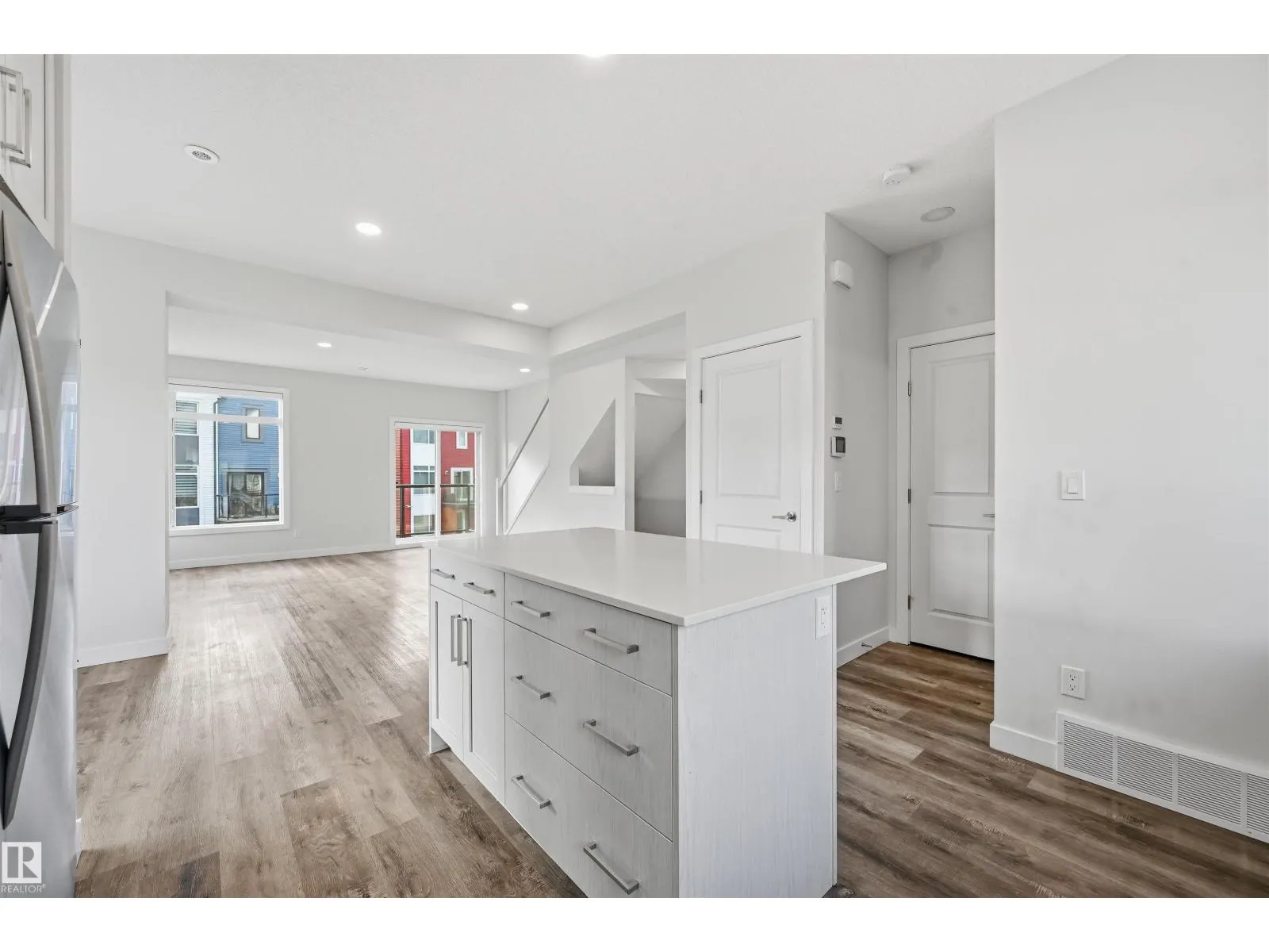 #77 1010 RABBIT HILL RD SW