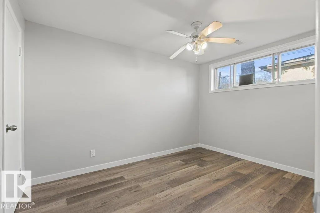9640 74 AV NW