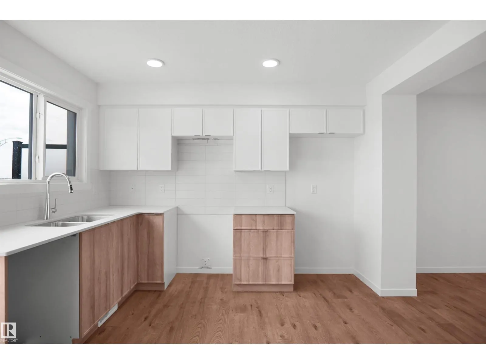 5172 River's Edge WY NW