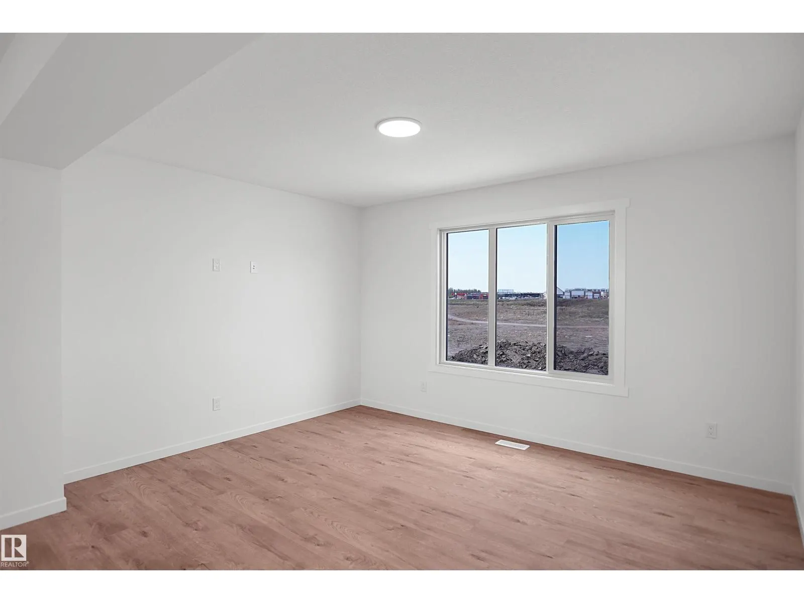 5172 River's Edge WY NW