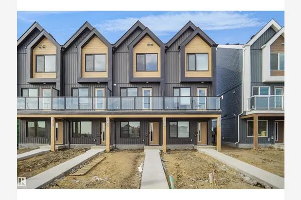 5172 River's Edge WY NW