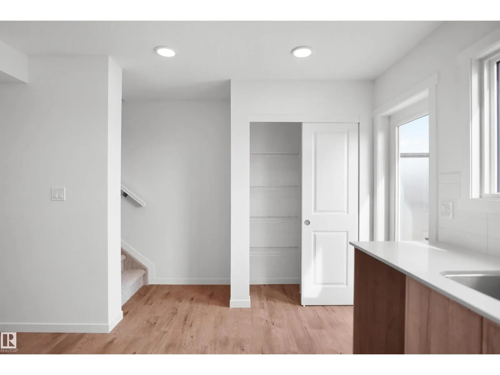 5172 River's Edge WY NW