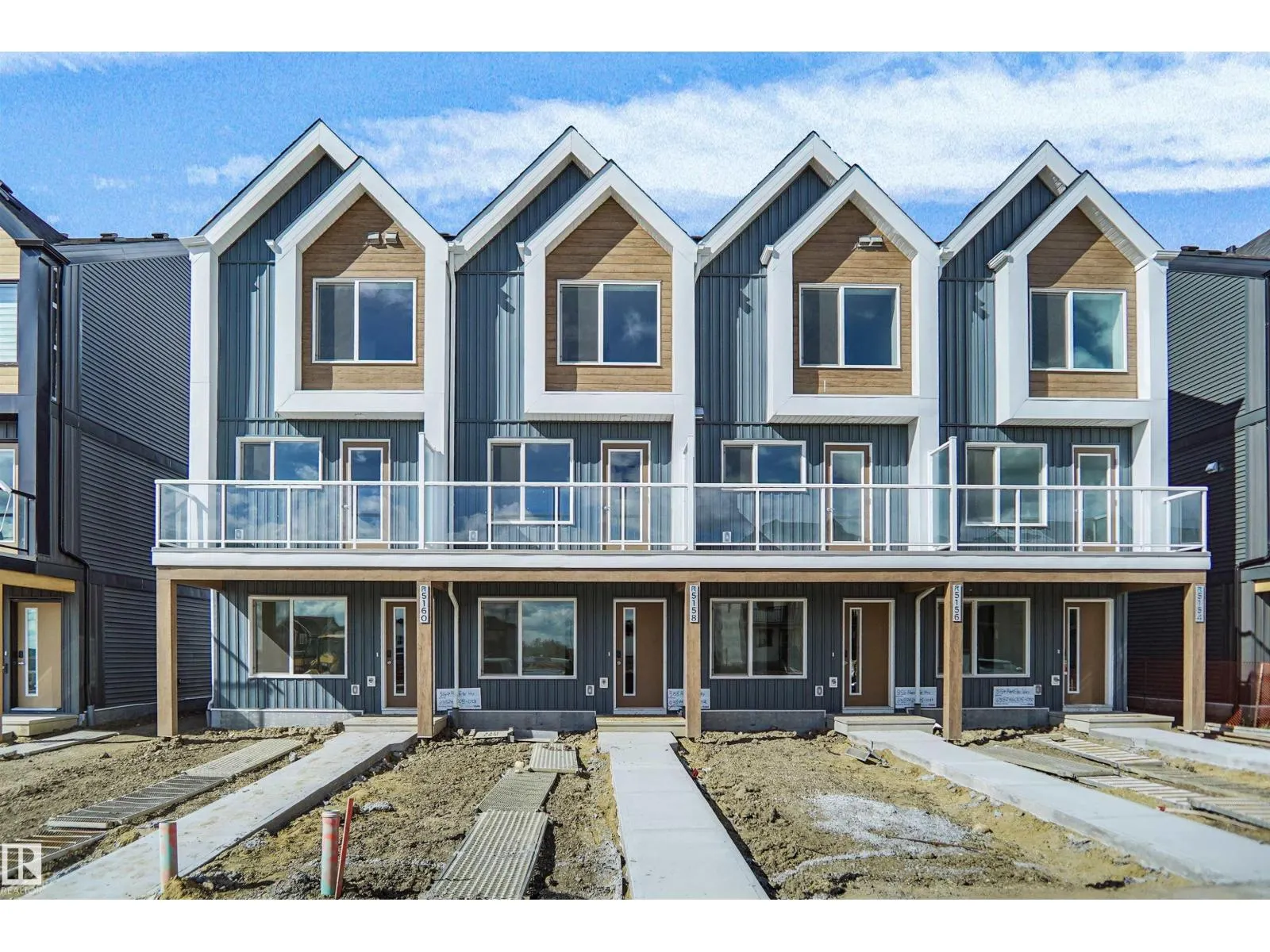 5174 RIVER'S EDGE WY NW