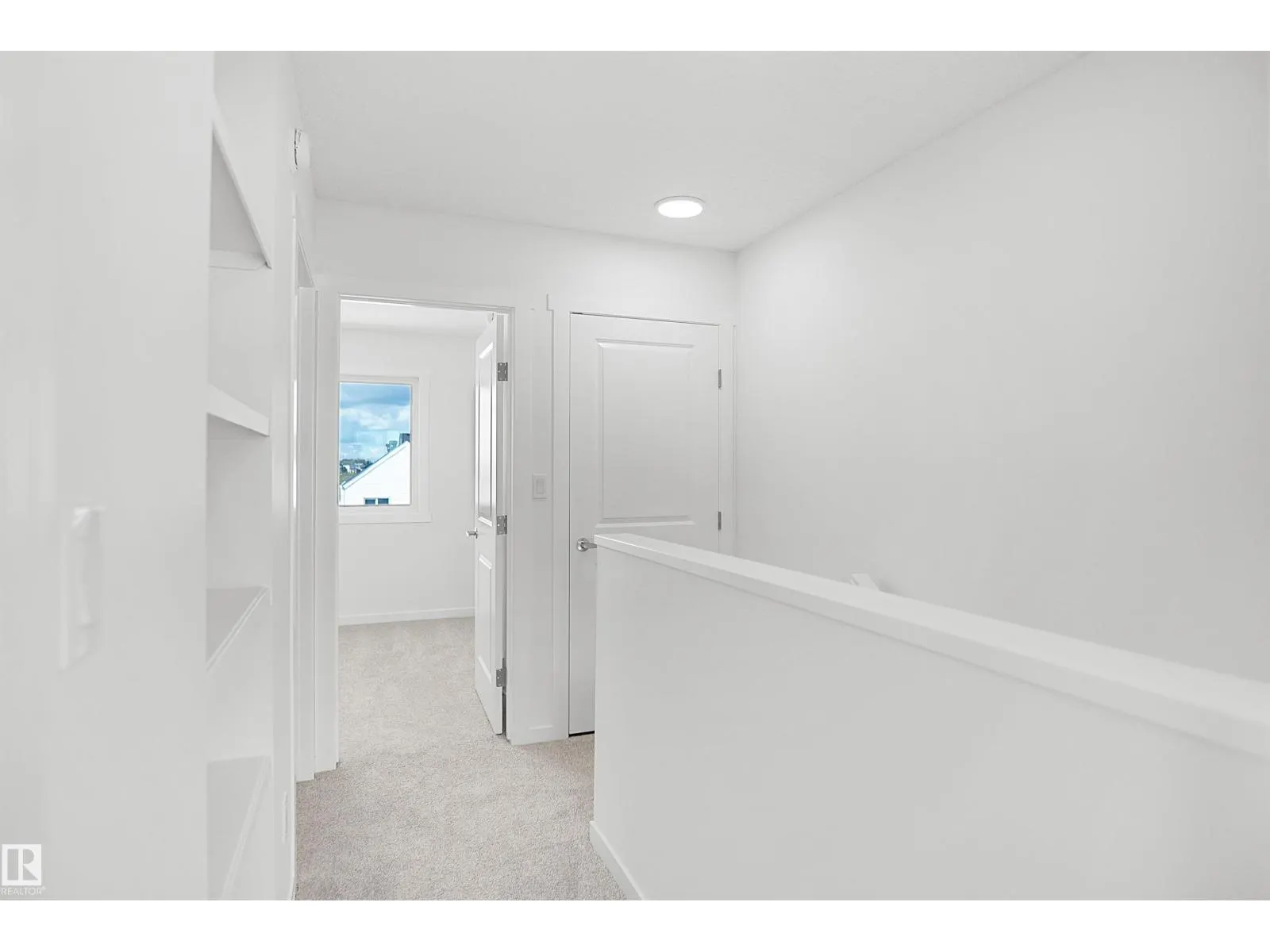 5174 RIVER'S EDGE WY NW