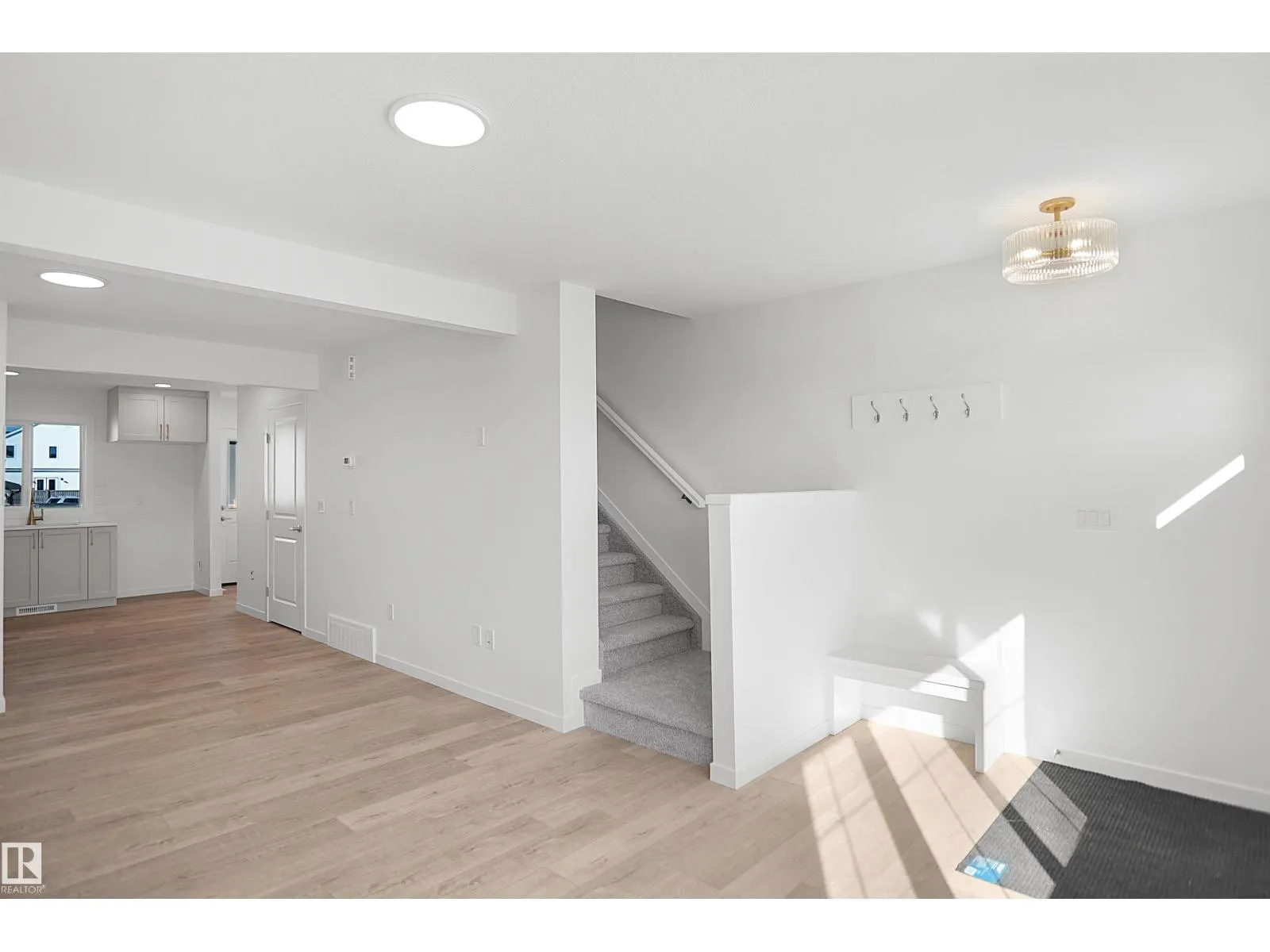 21006 24 AV NW