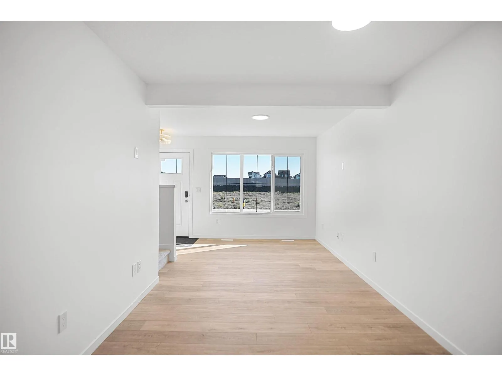 21006 24 AV NW