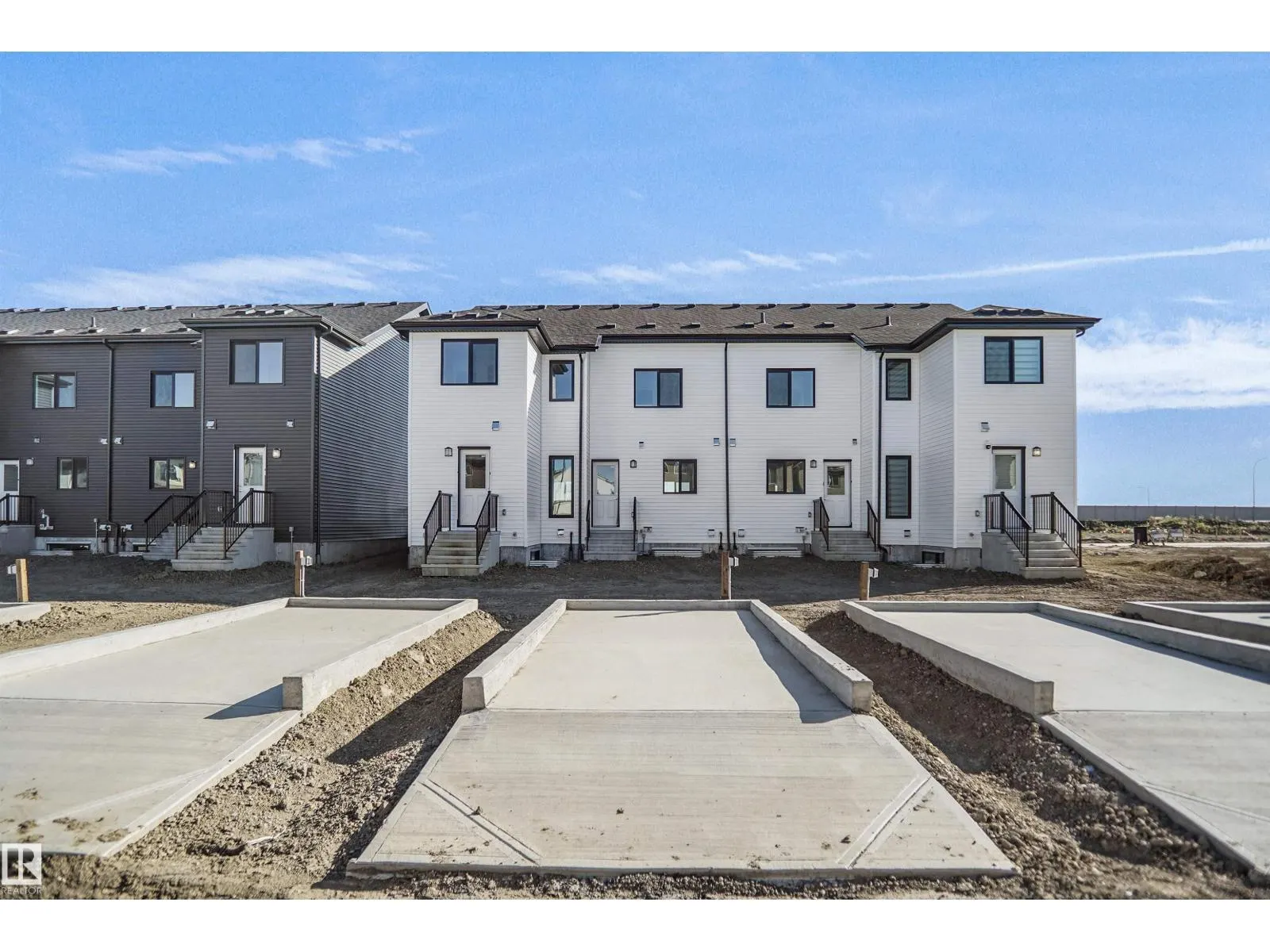 21006 24 AV NW