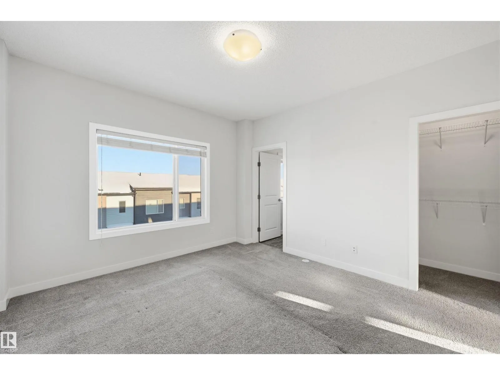 #54 804 WELSH DR SW