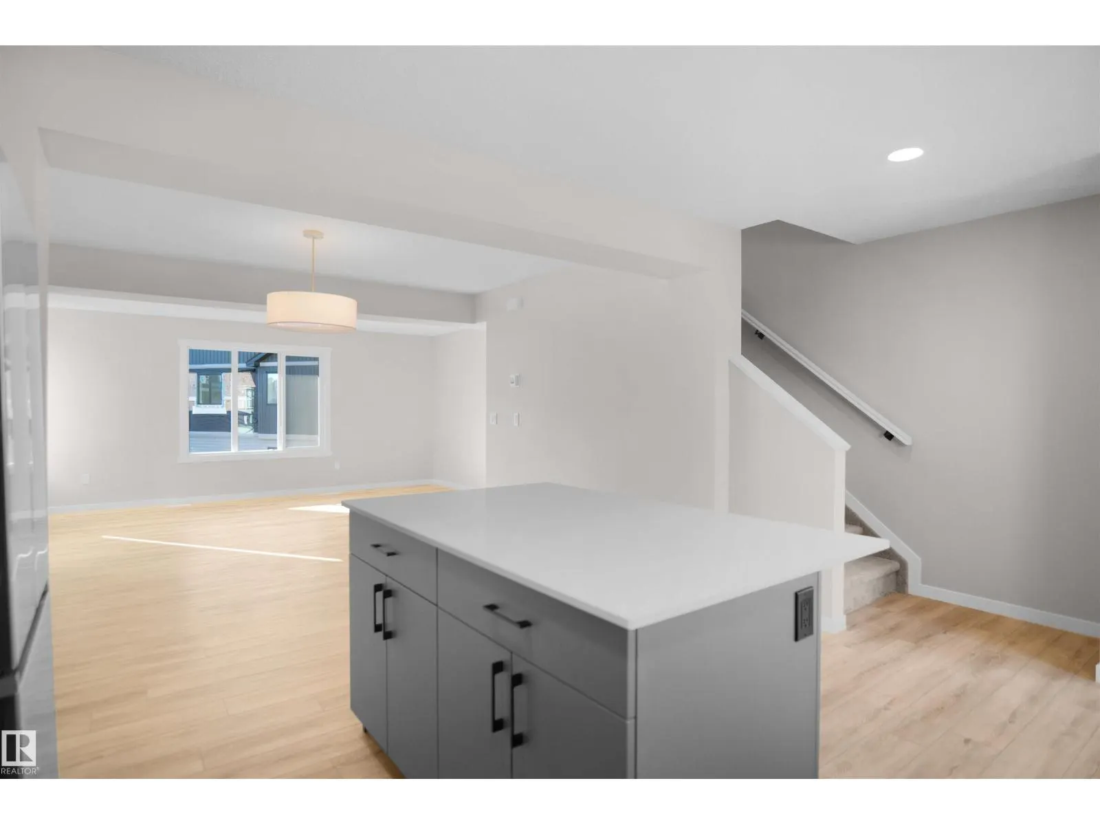 272 Deer Valley DR