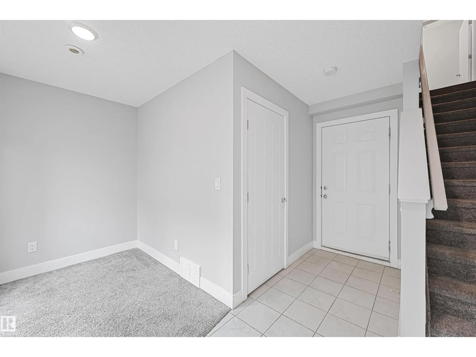 #30 804 WELSH DR SW