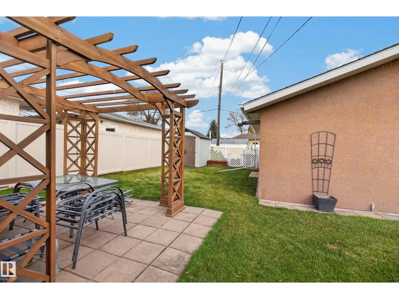 9108 132A AV NW