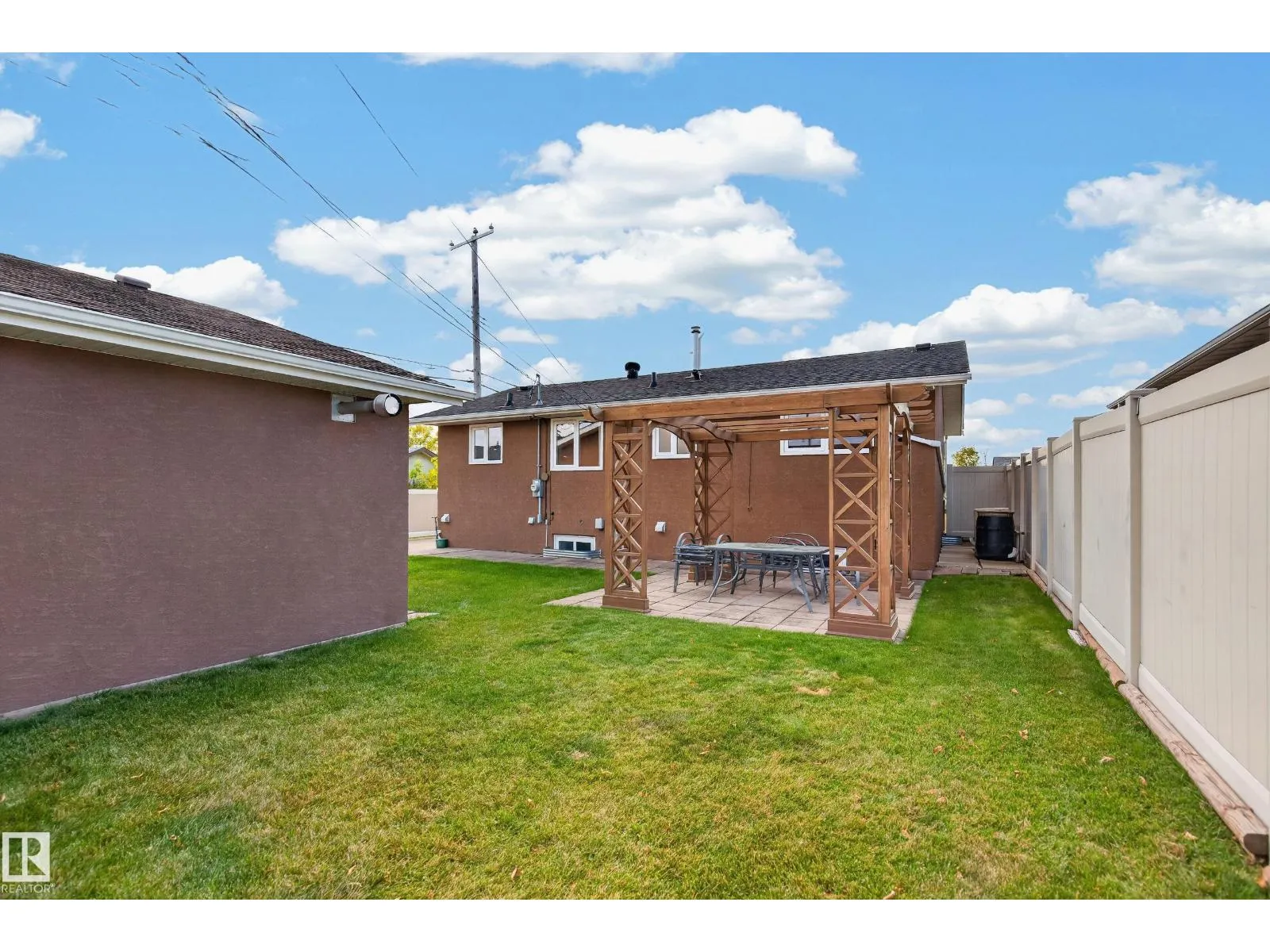 9108 132A AV NW