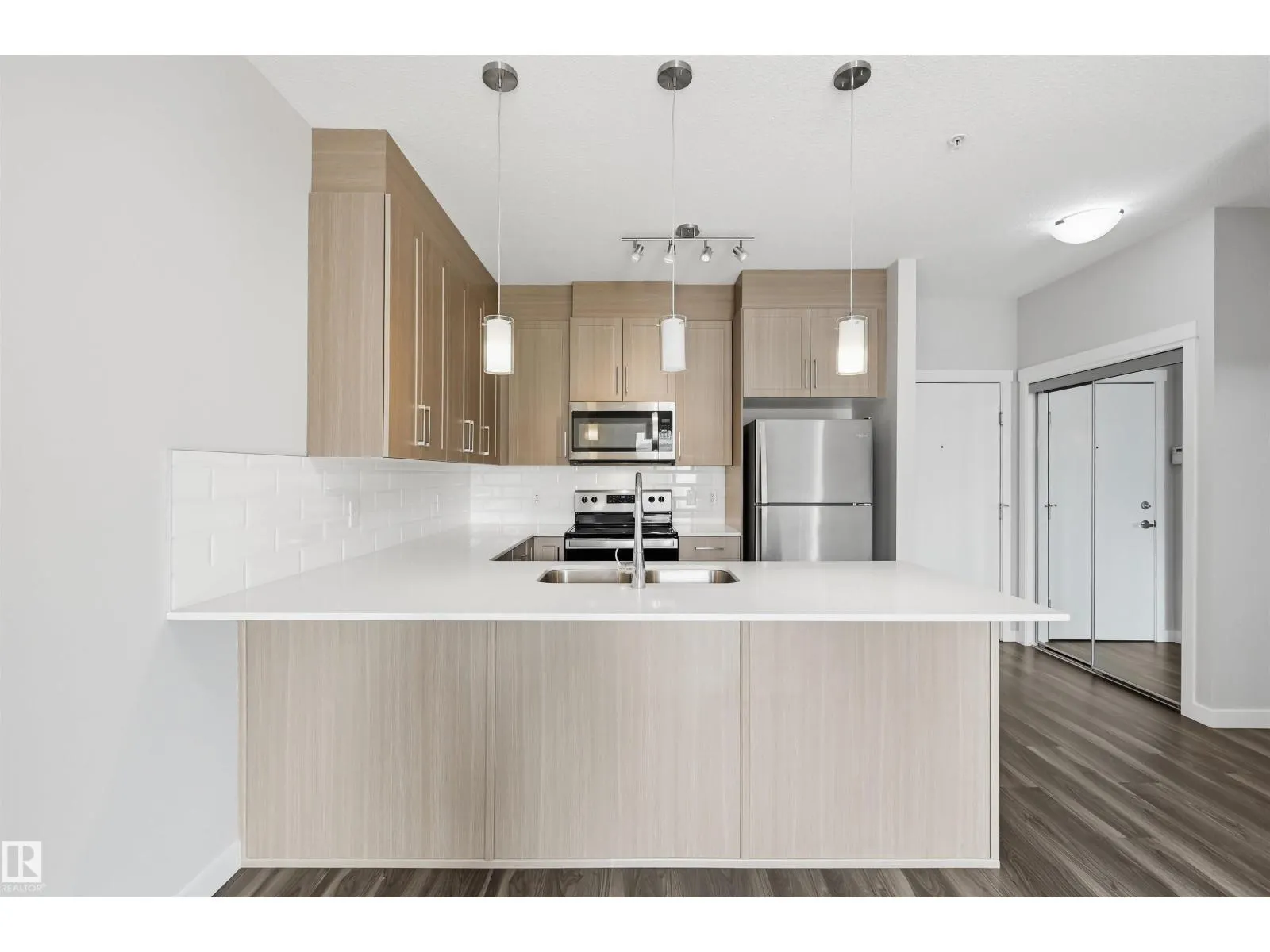 #117 812 WELSH DR SW