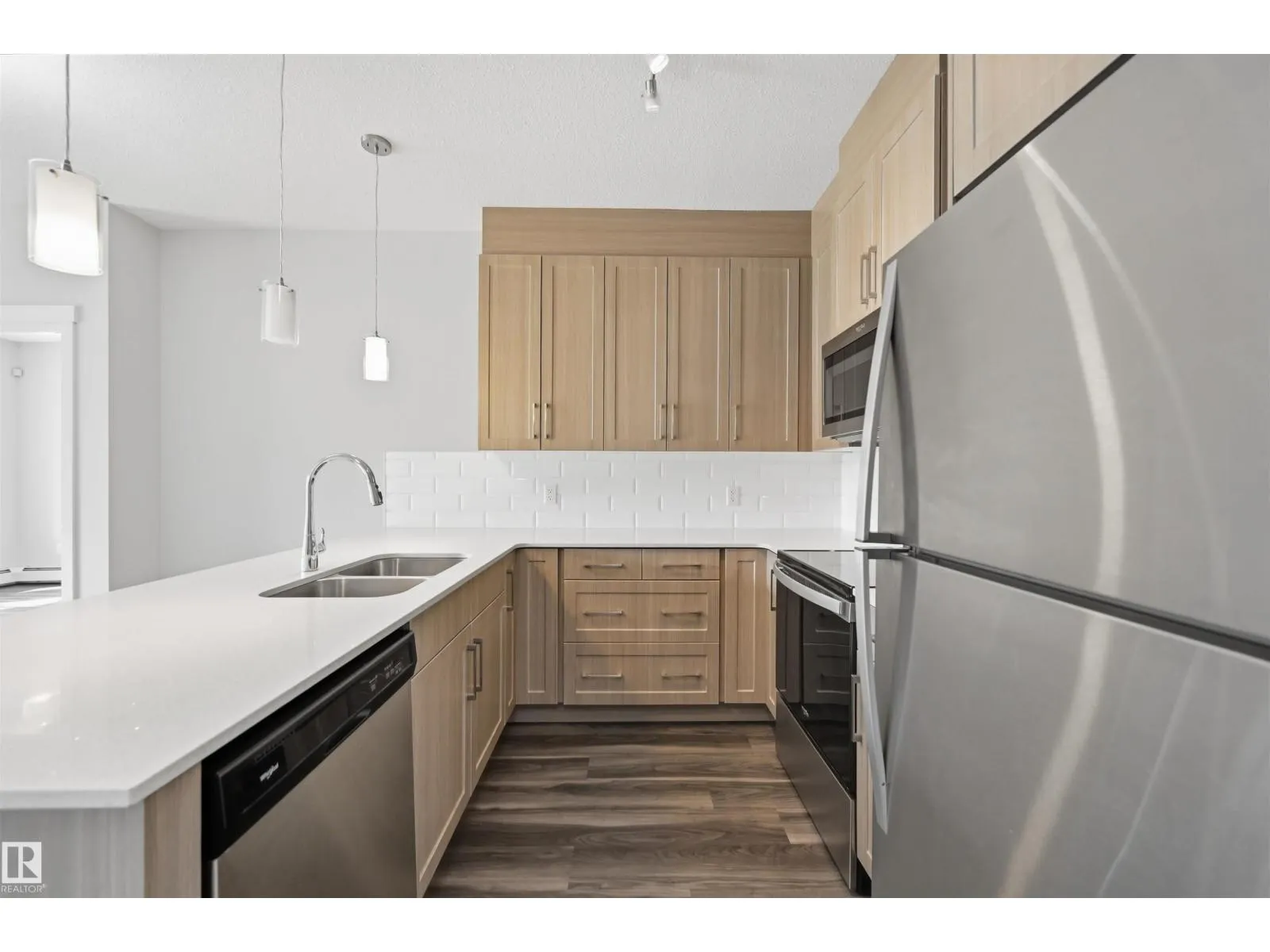 #117 812 WELSH DR SW