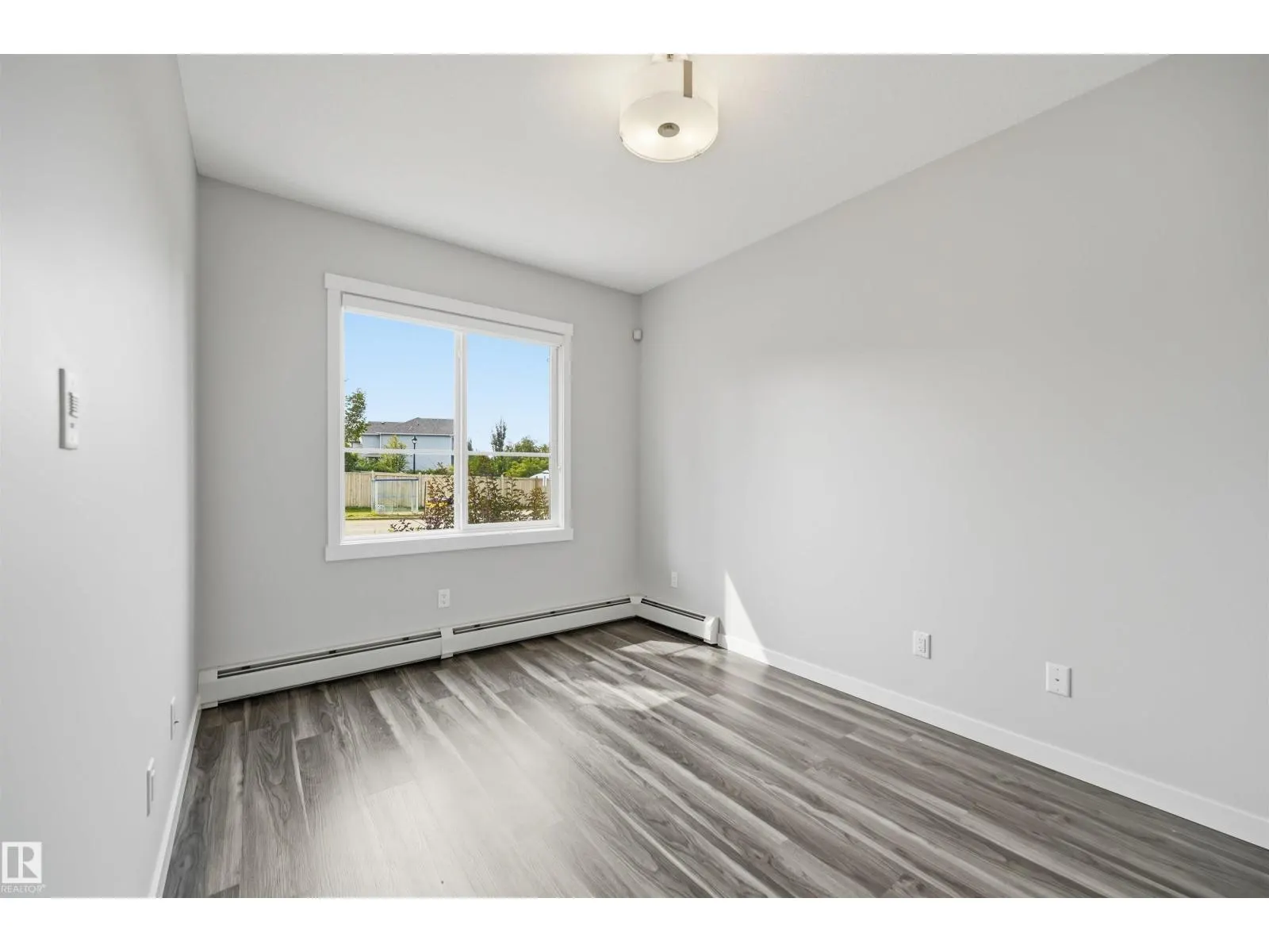 #117 812 WELSH DR SW