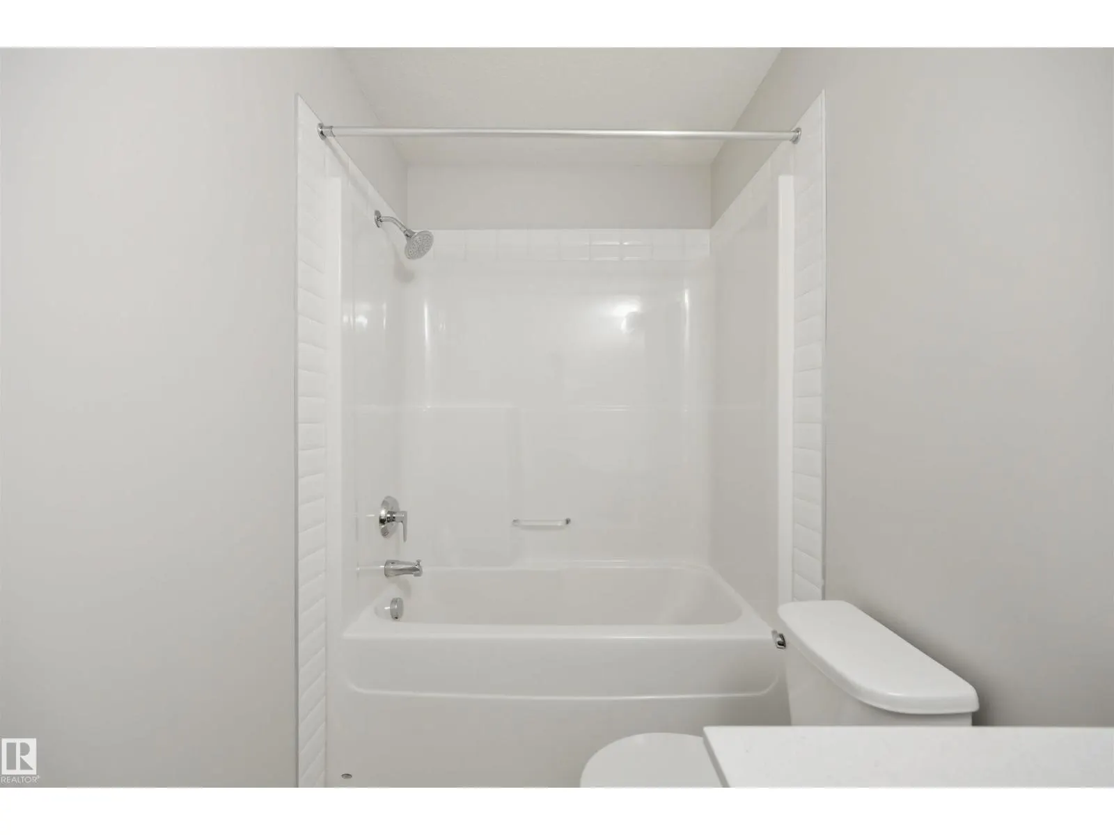 #117 812 WELSH DR SW