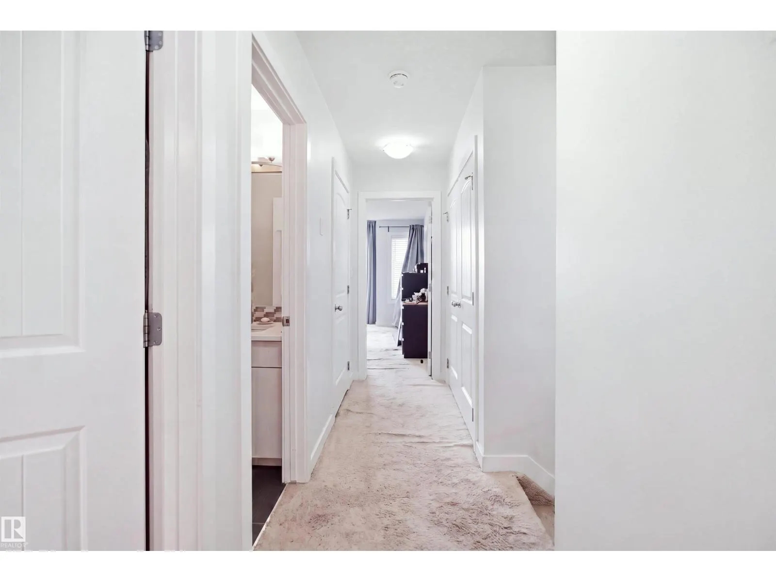 #22 723 172 ST SW