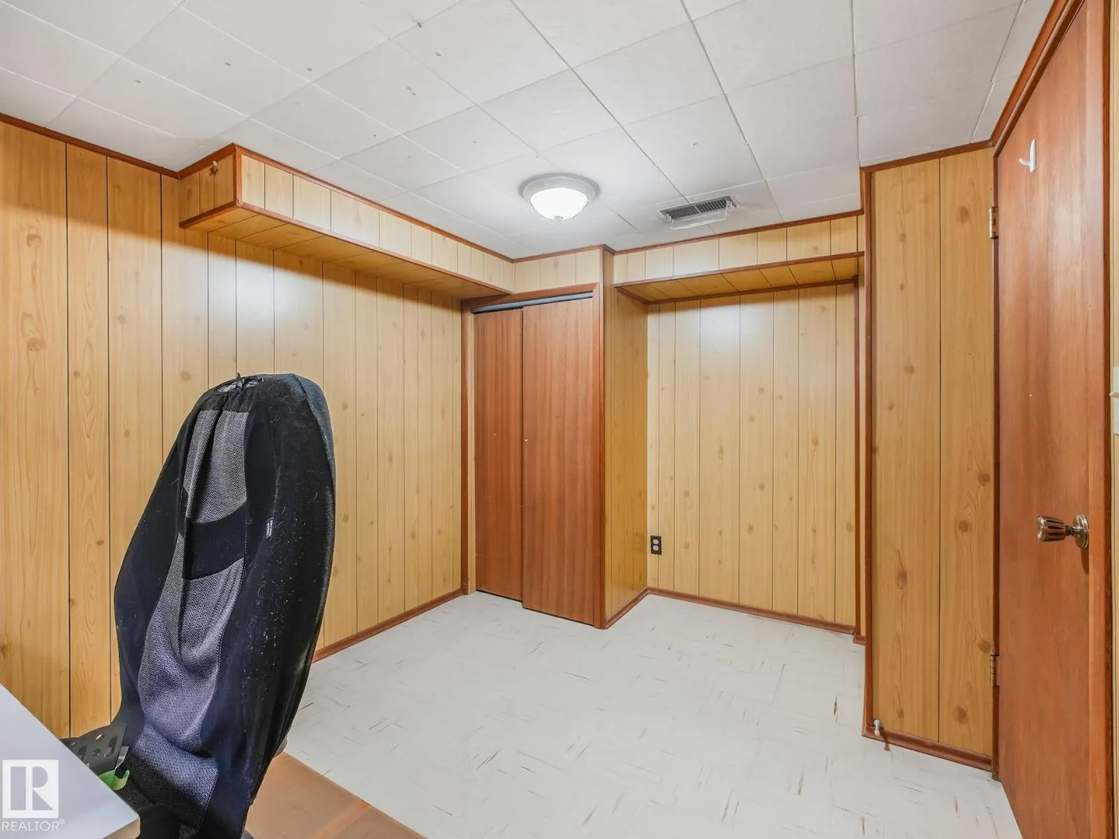 11160 68 ST NW