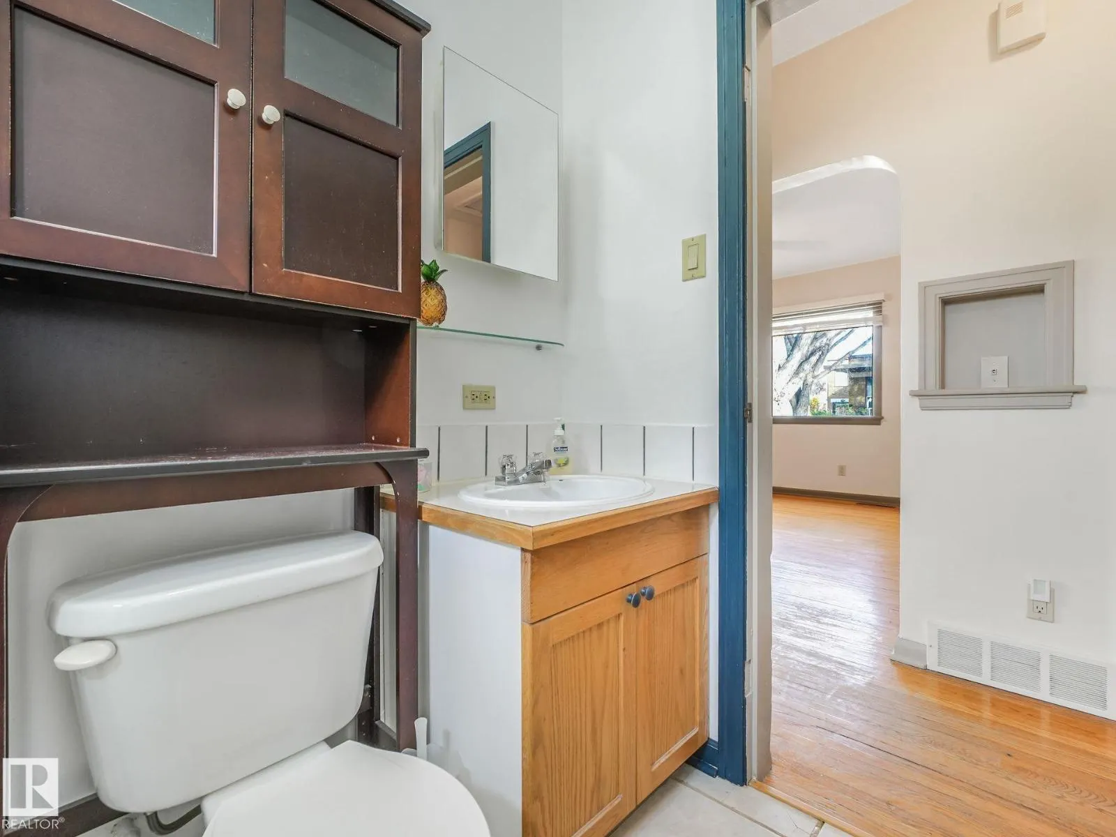 11160 68 ST NW