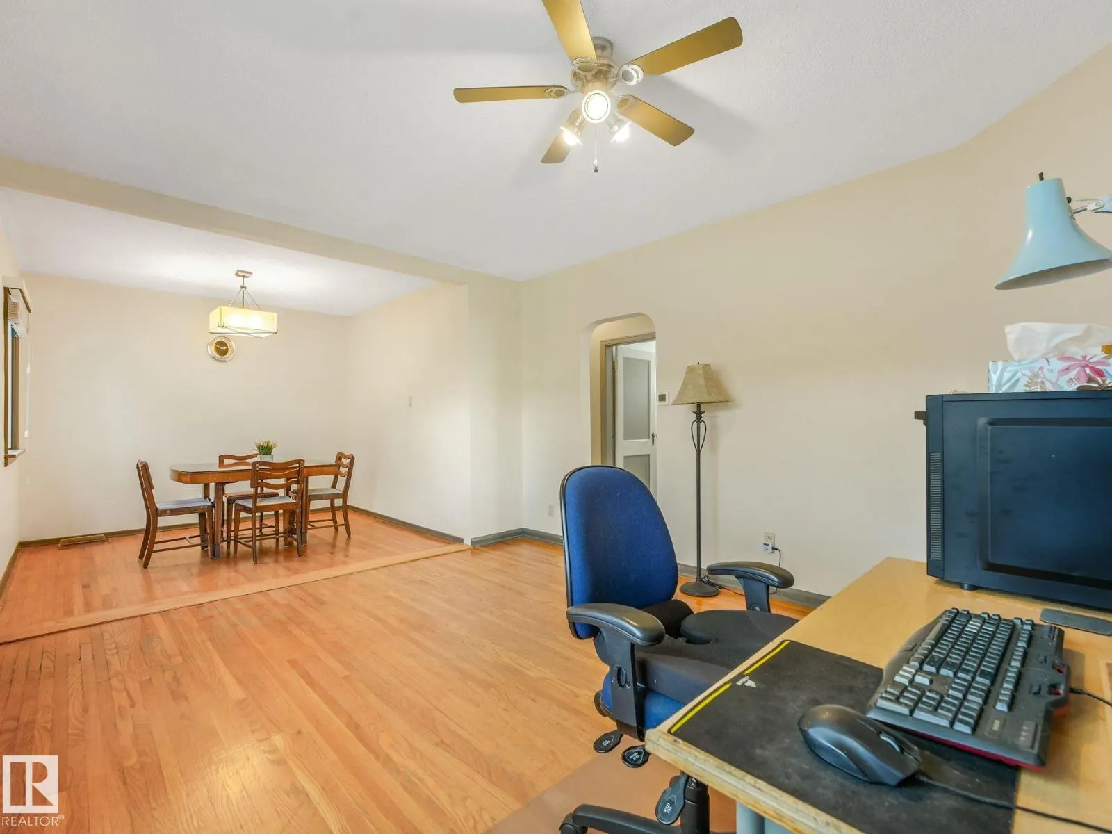 11160 68 ST NW