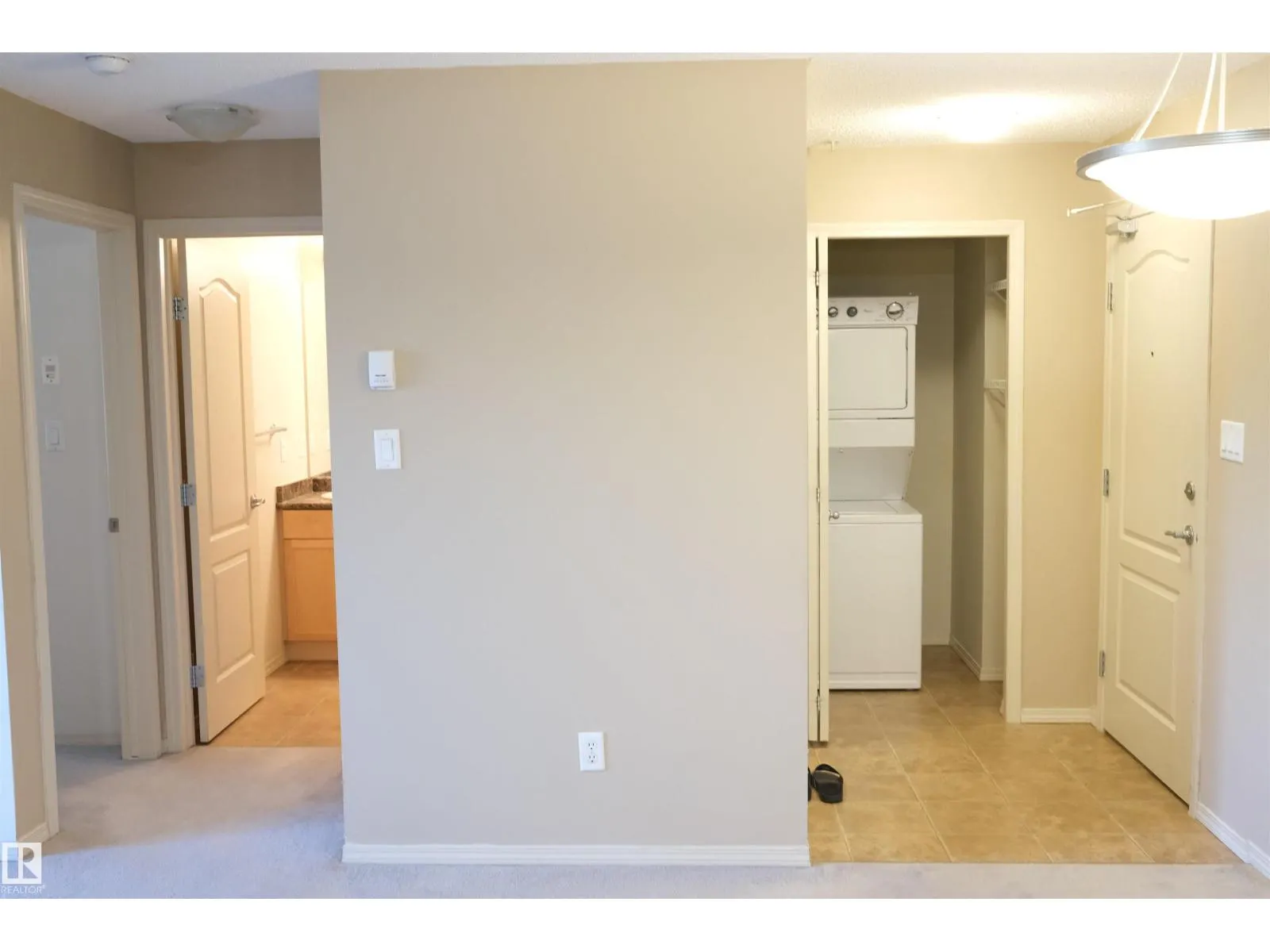 #223 5951 165 AV NW