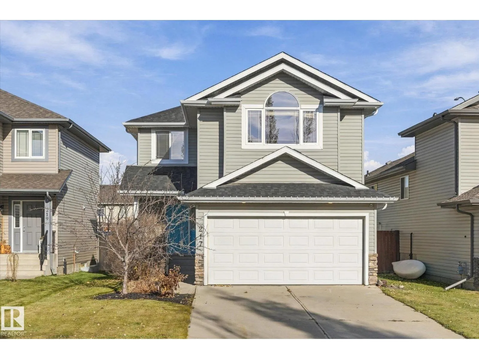217 SILVERSTONE CR