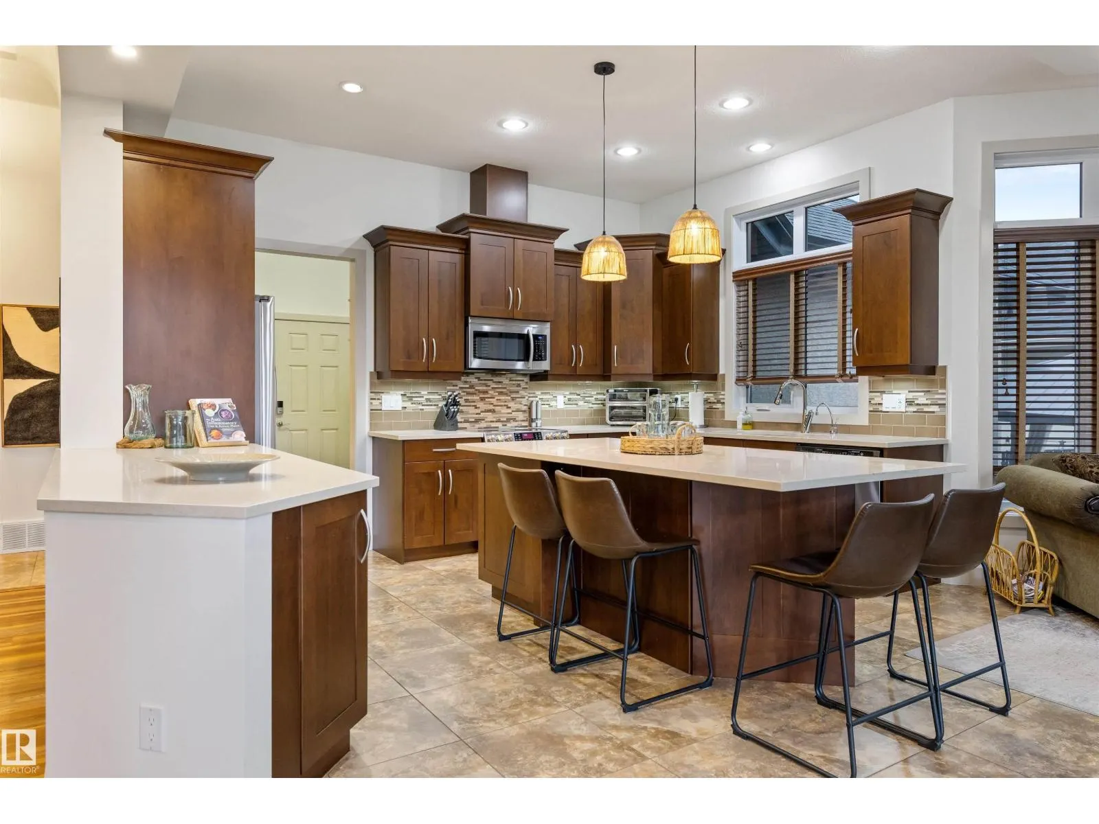 #232 54418 RGE ROAD 251