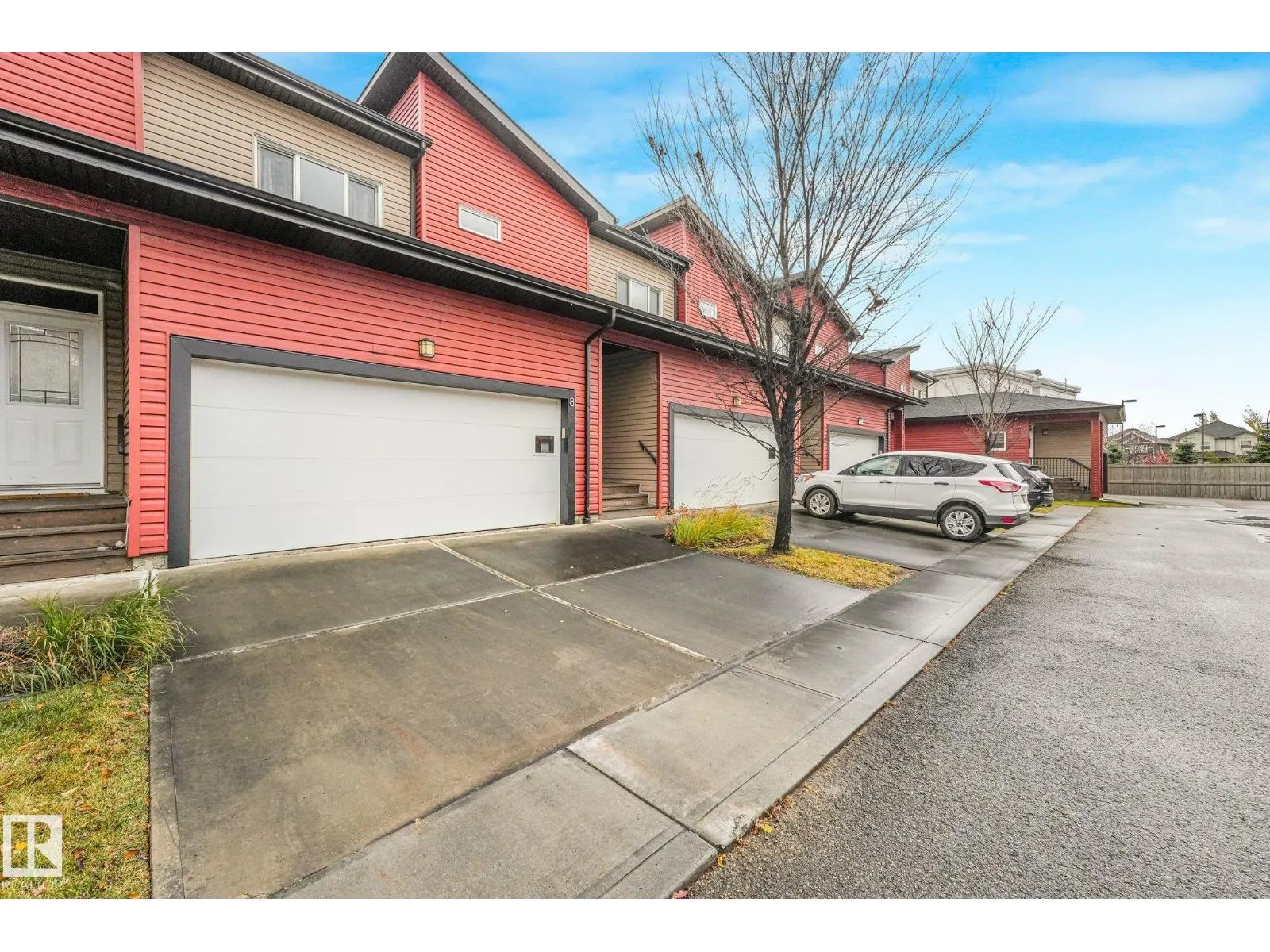 #8 16537 130A ST NW