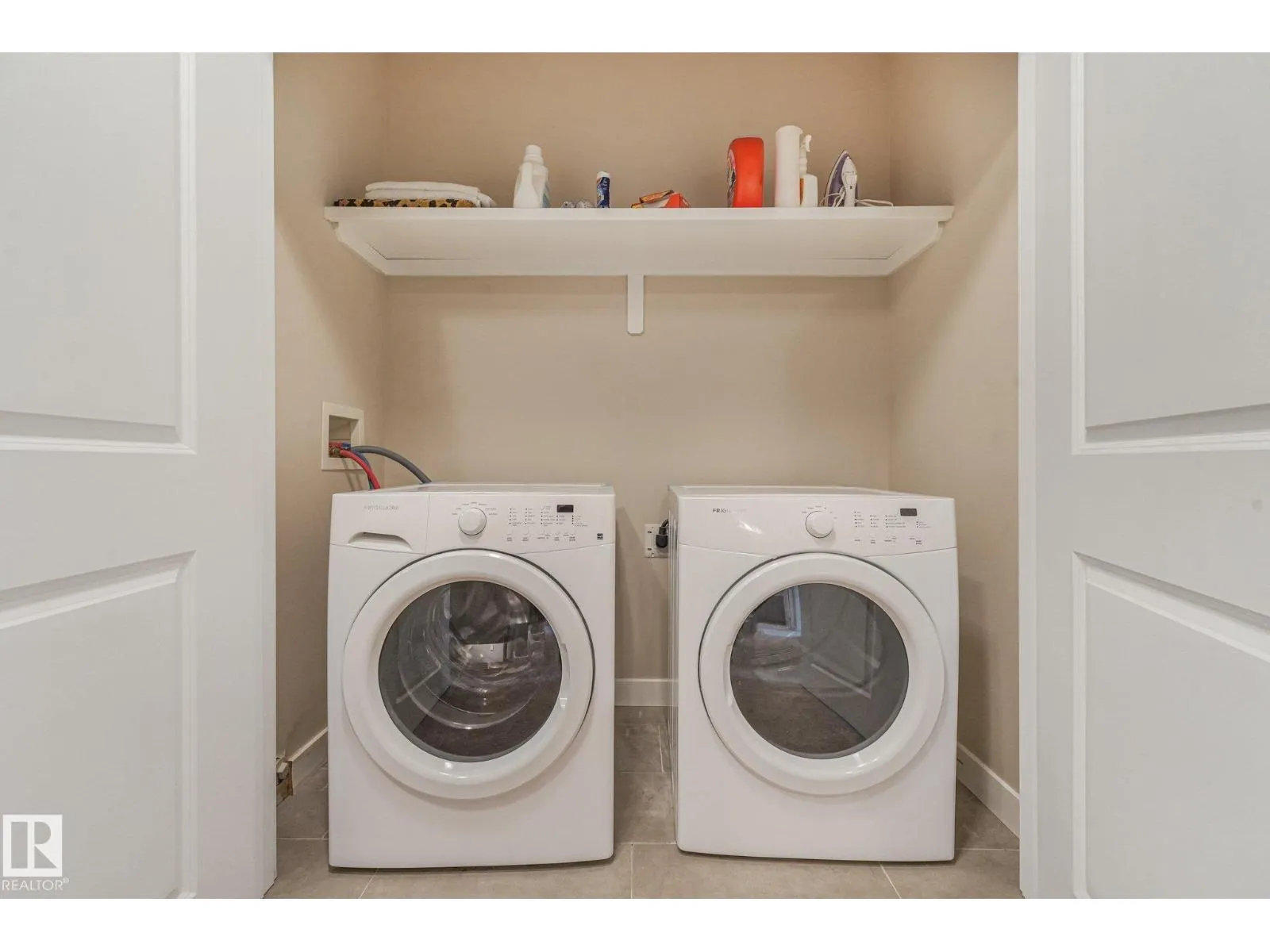 #8 16537 130A ST NW