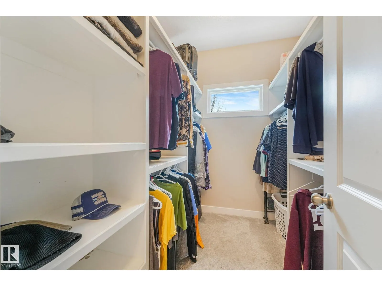 #8 16537 130A ST NW