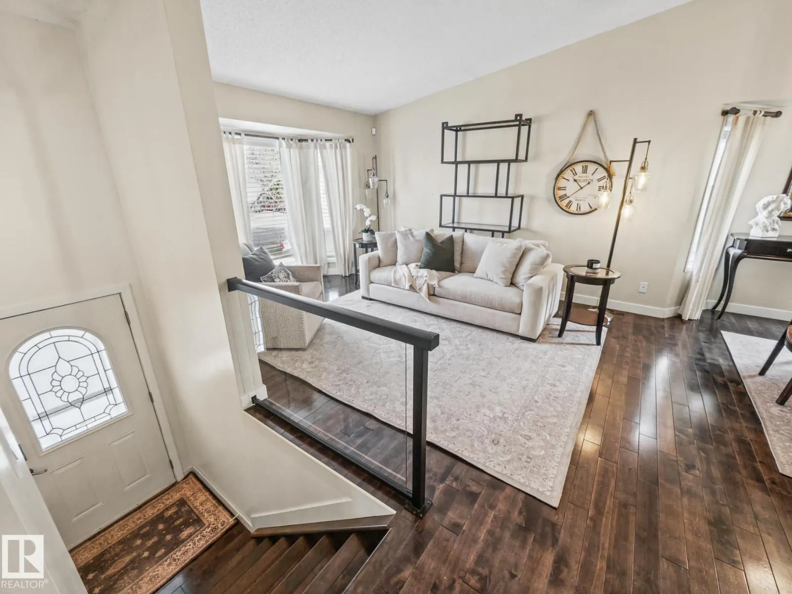 19 DARLINGTON DR