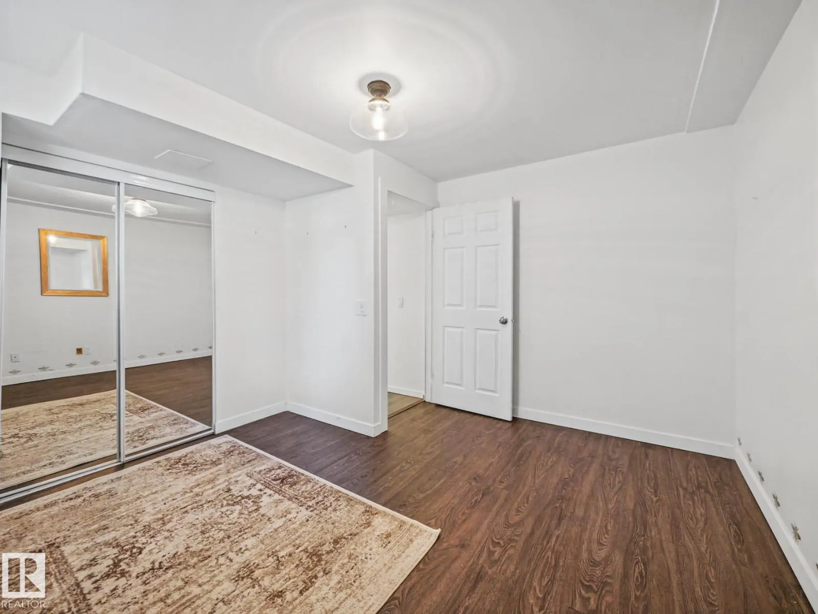 19 DARLINGTON DR