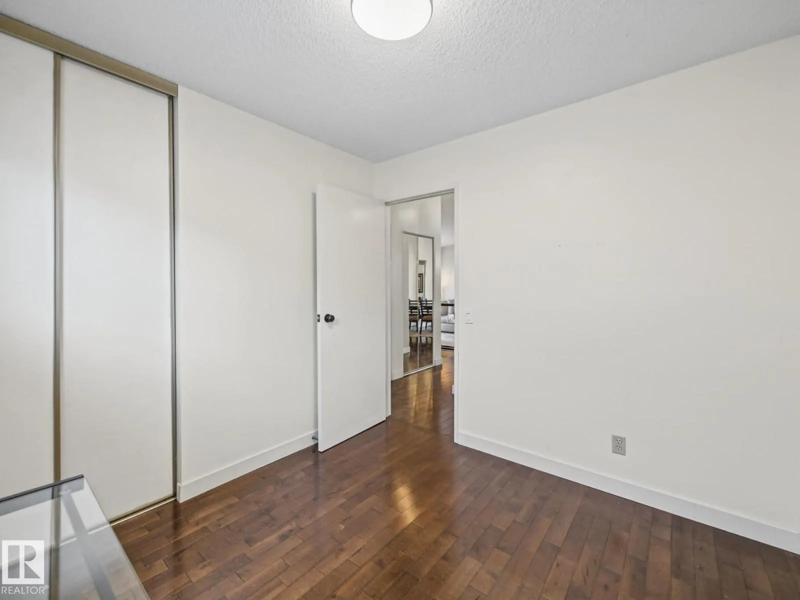 19 DARLINGTON DR