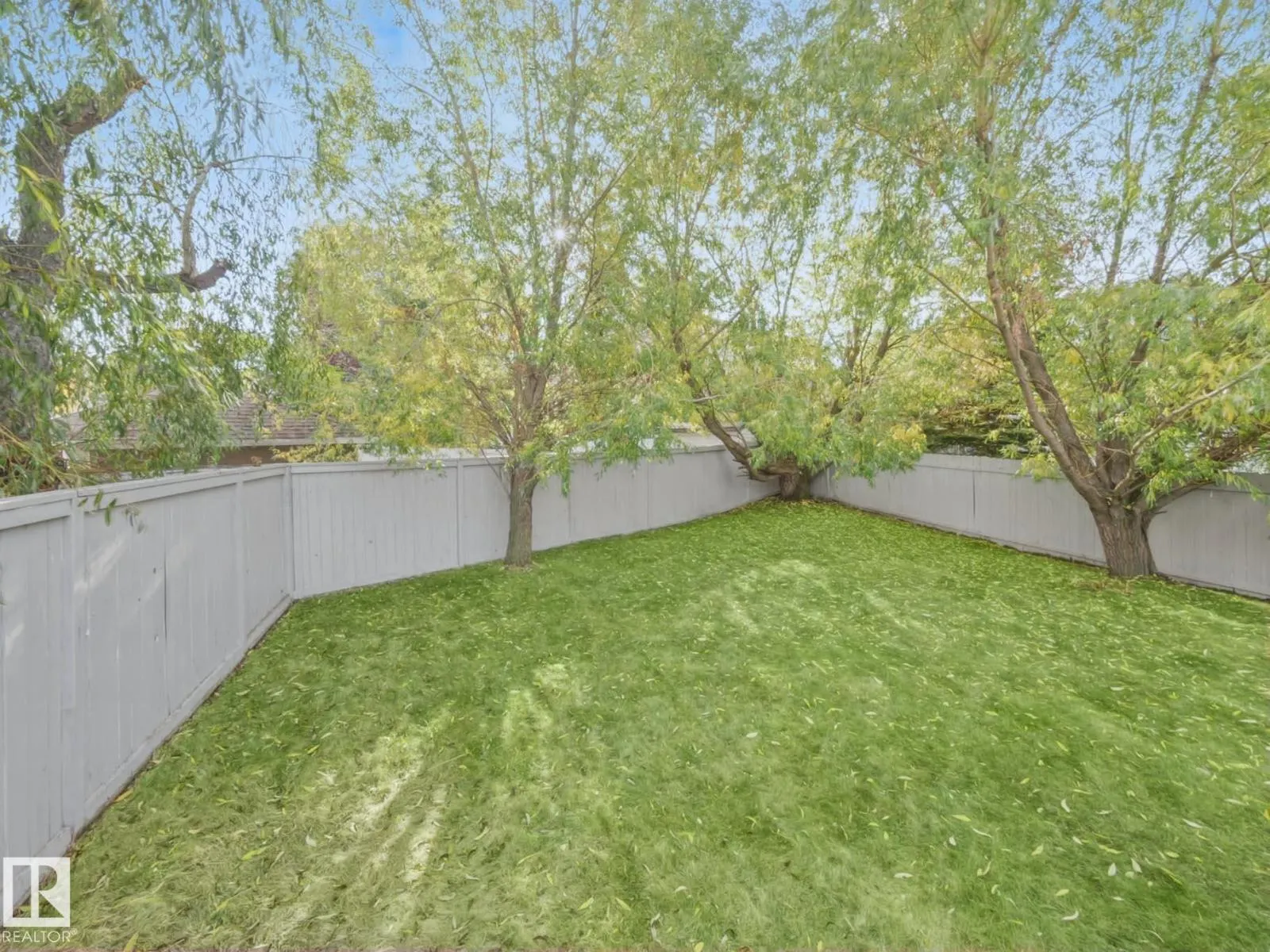 19 DARLINGTON DR