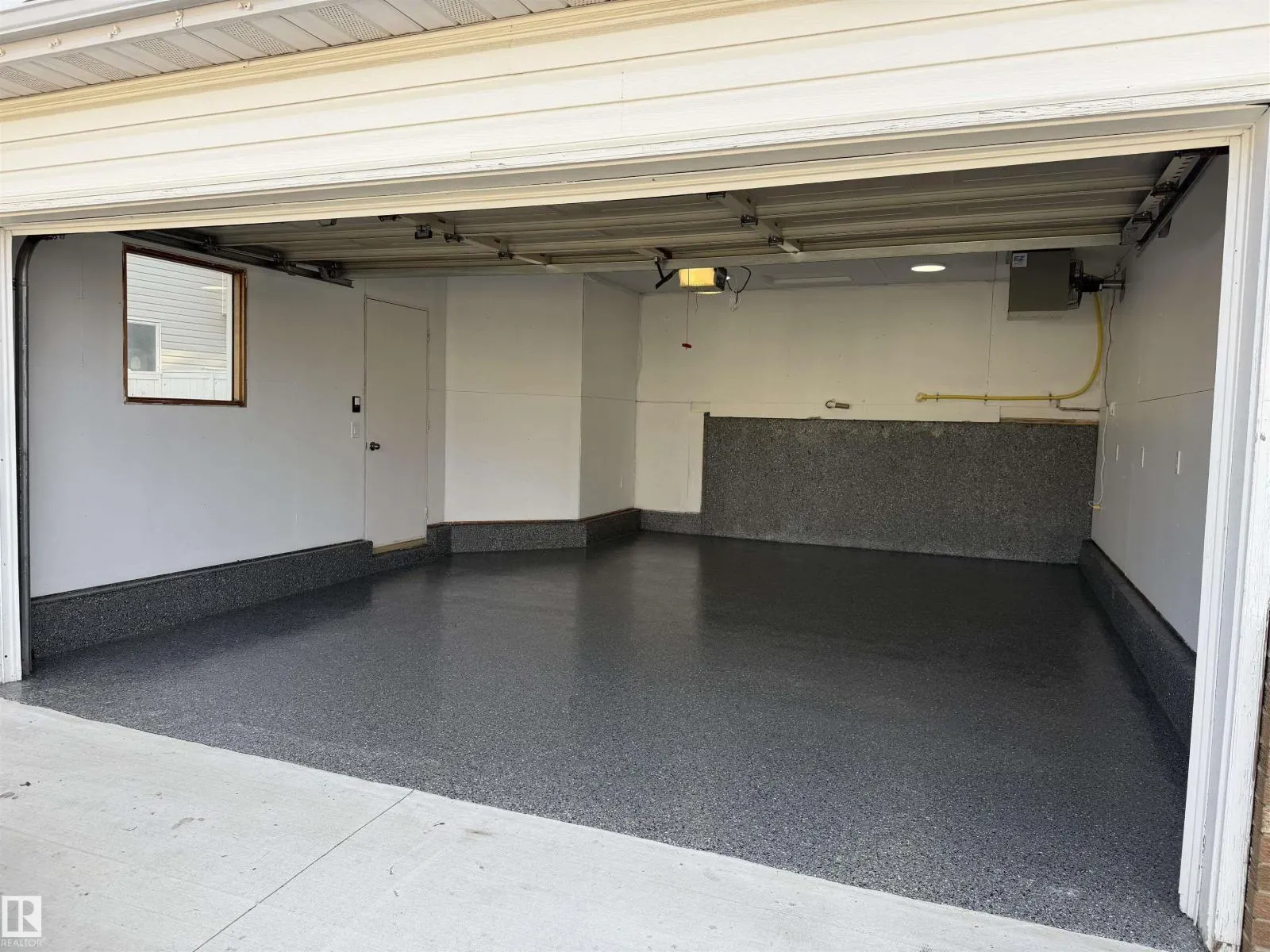 19 DARLINGTON DR