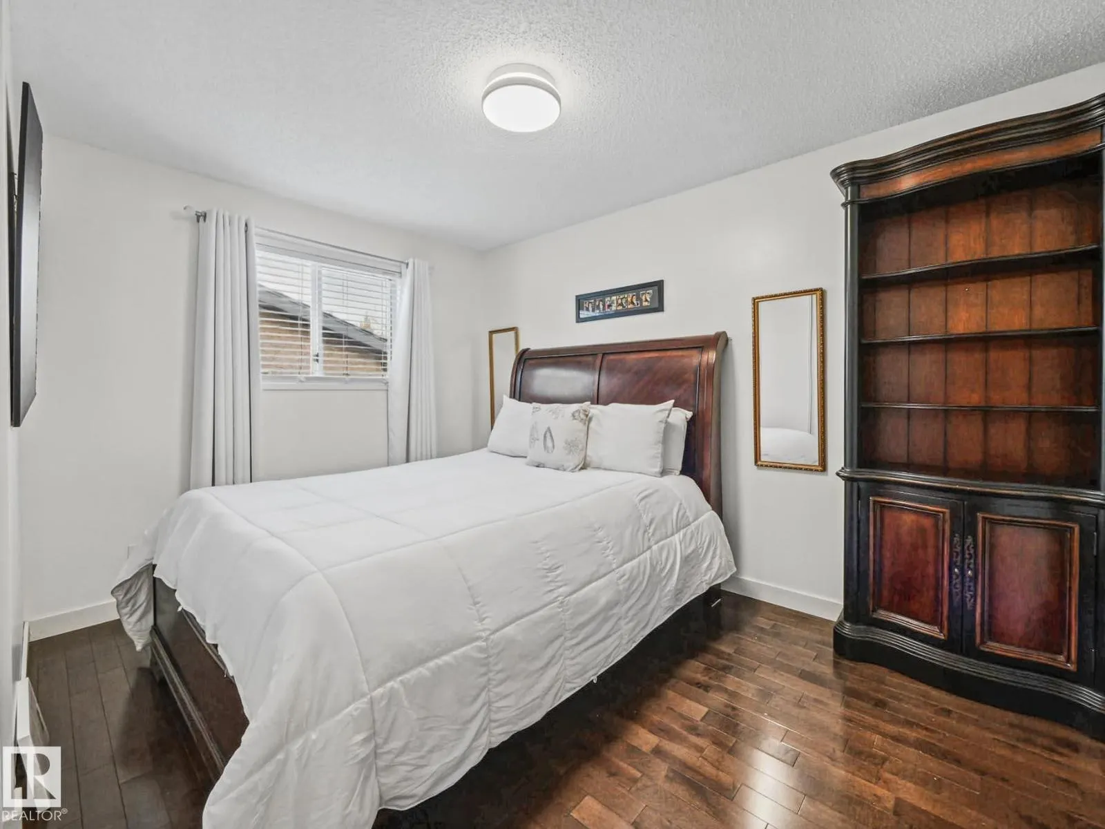 19 DARLINGTON DR