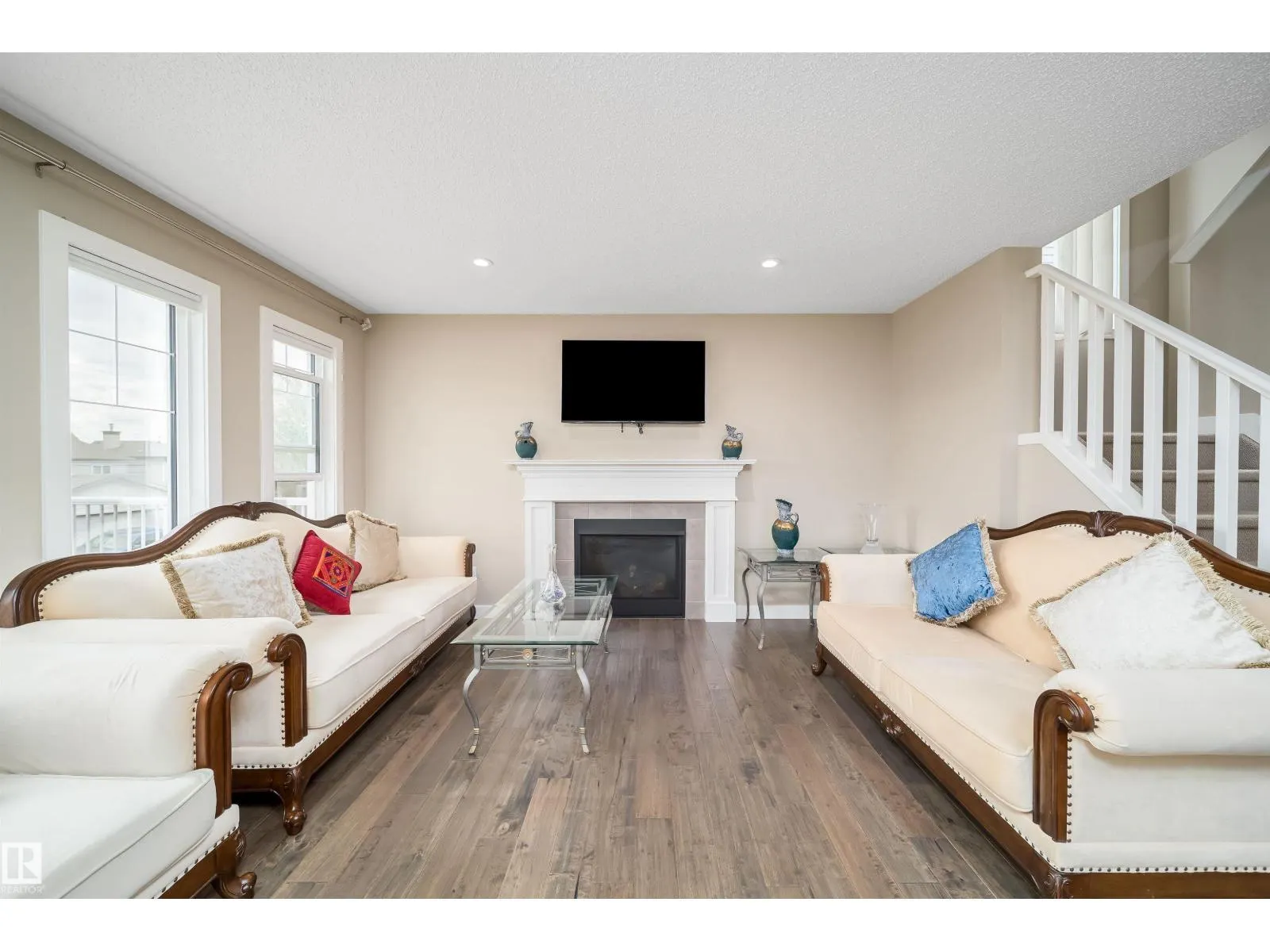 9903 222 ST NW