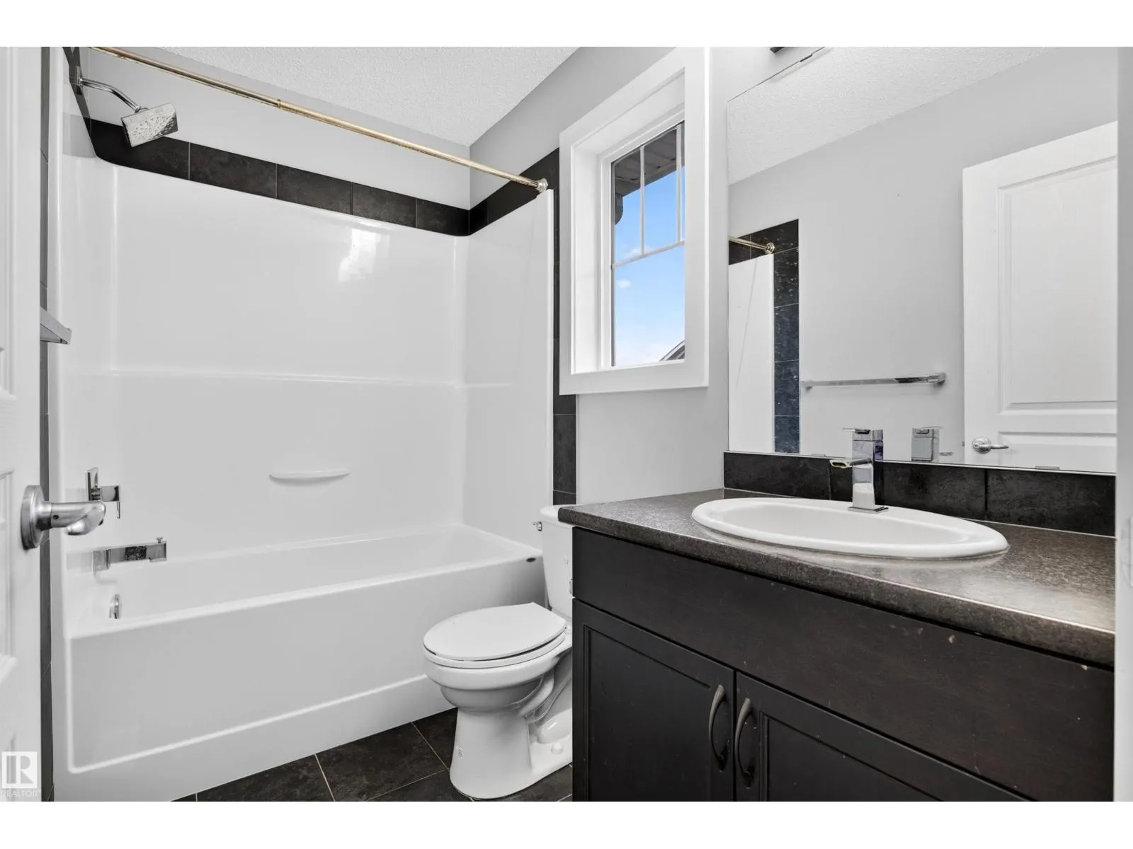 #21 17832 78 ST NW