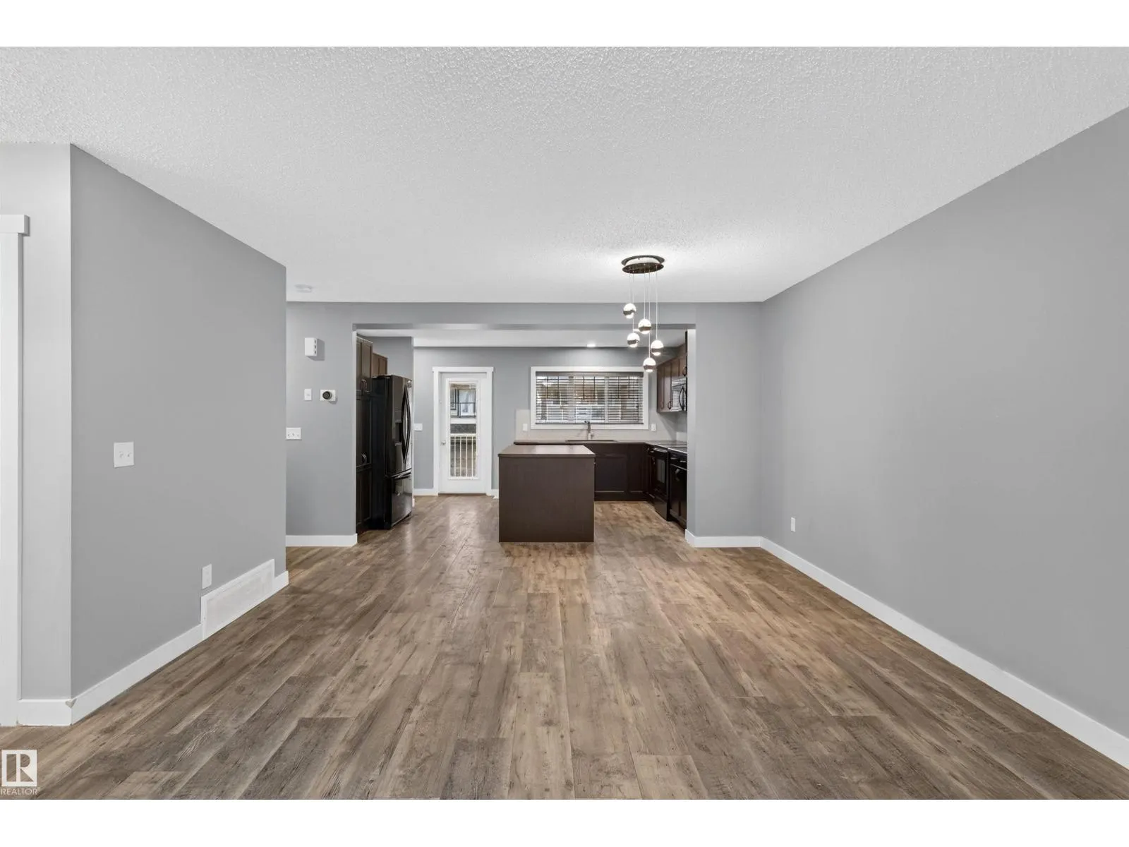 #21 17832 78 ST NW