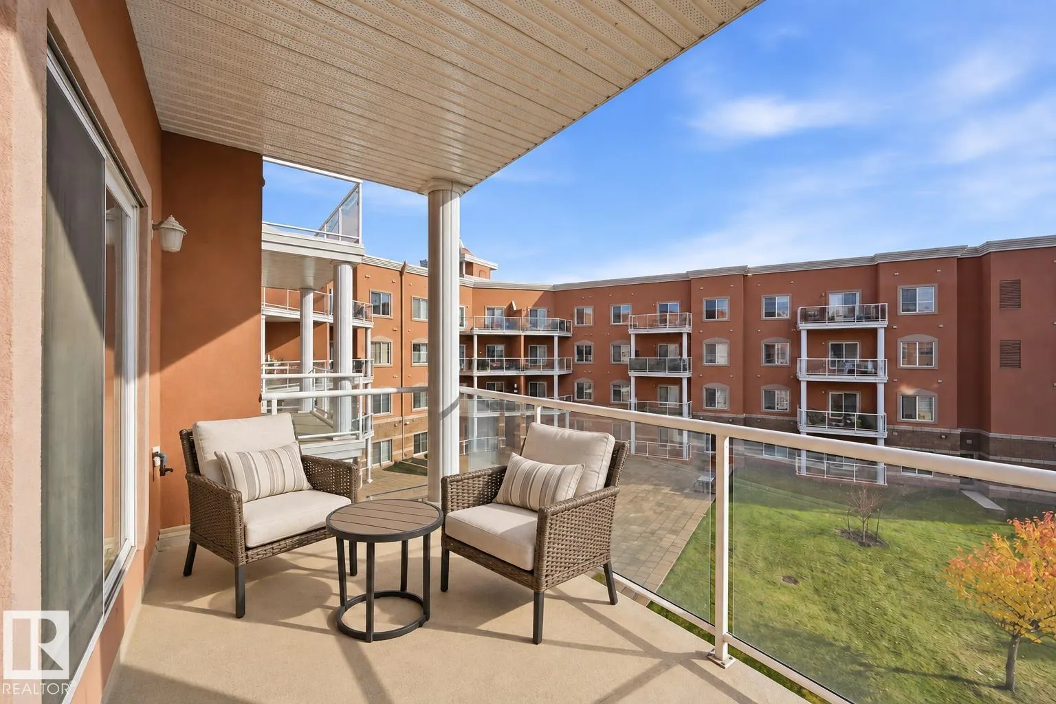 #335 263 MACEWAN RD SW