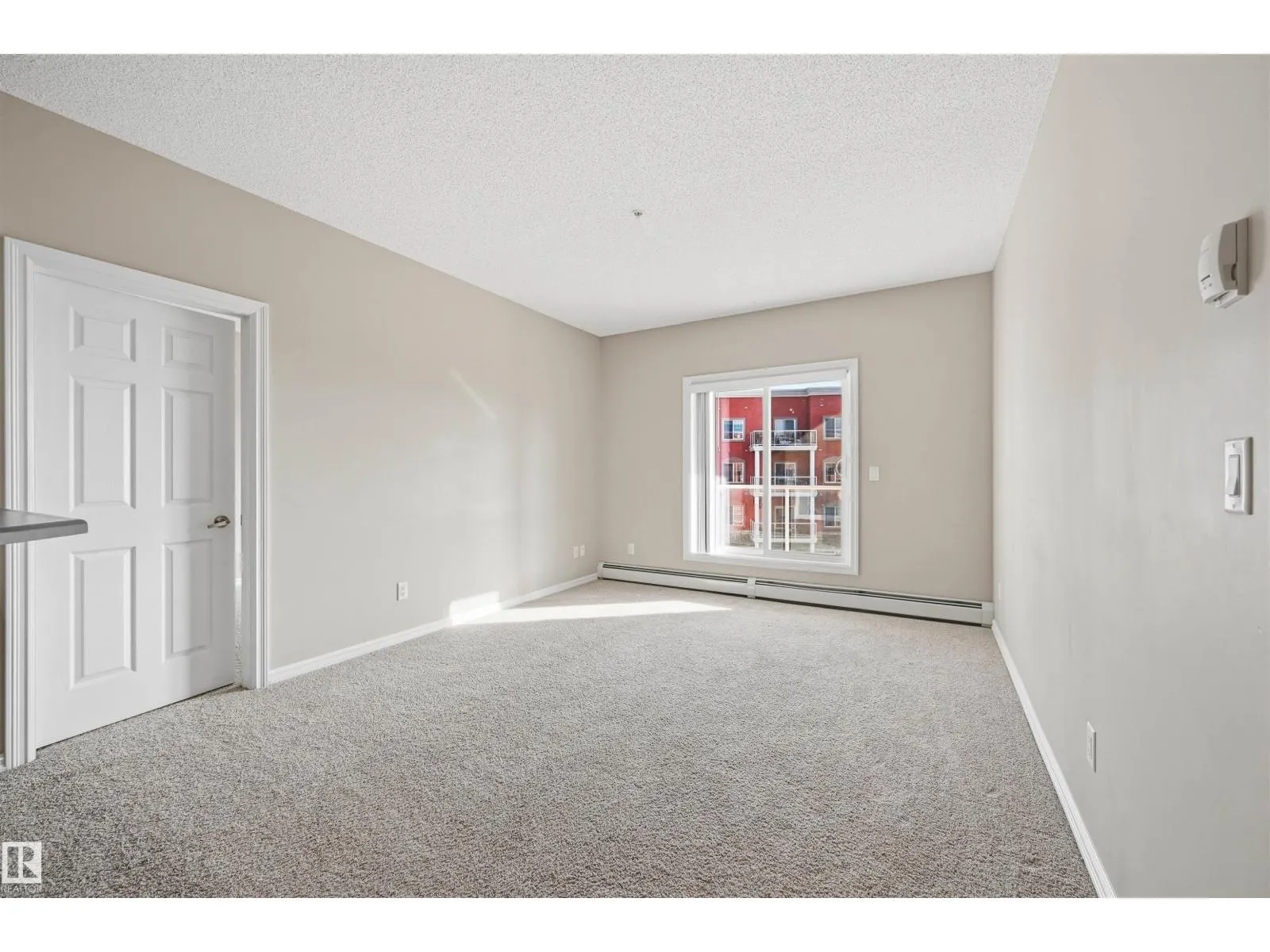#335 263 MACEWAN RD SW
