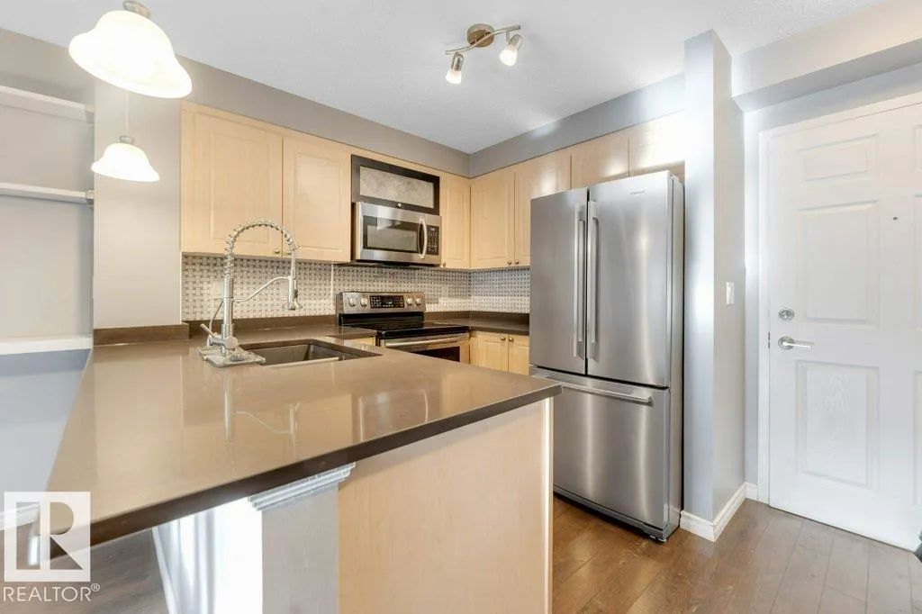 #112 616 MCALLISTER LO SW