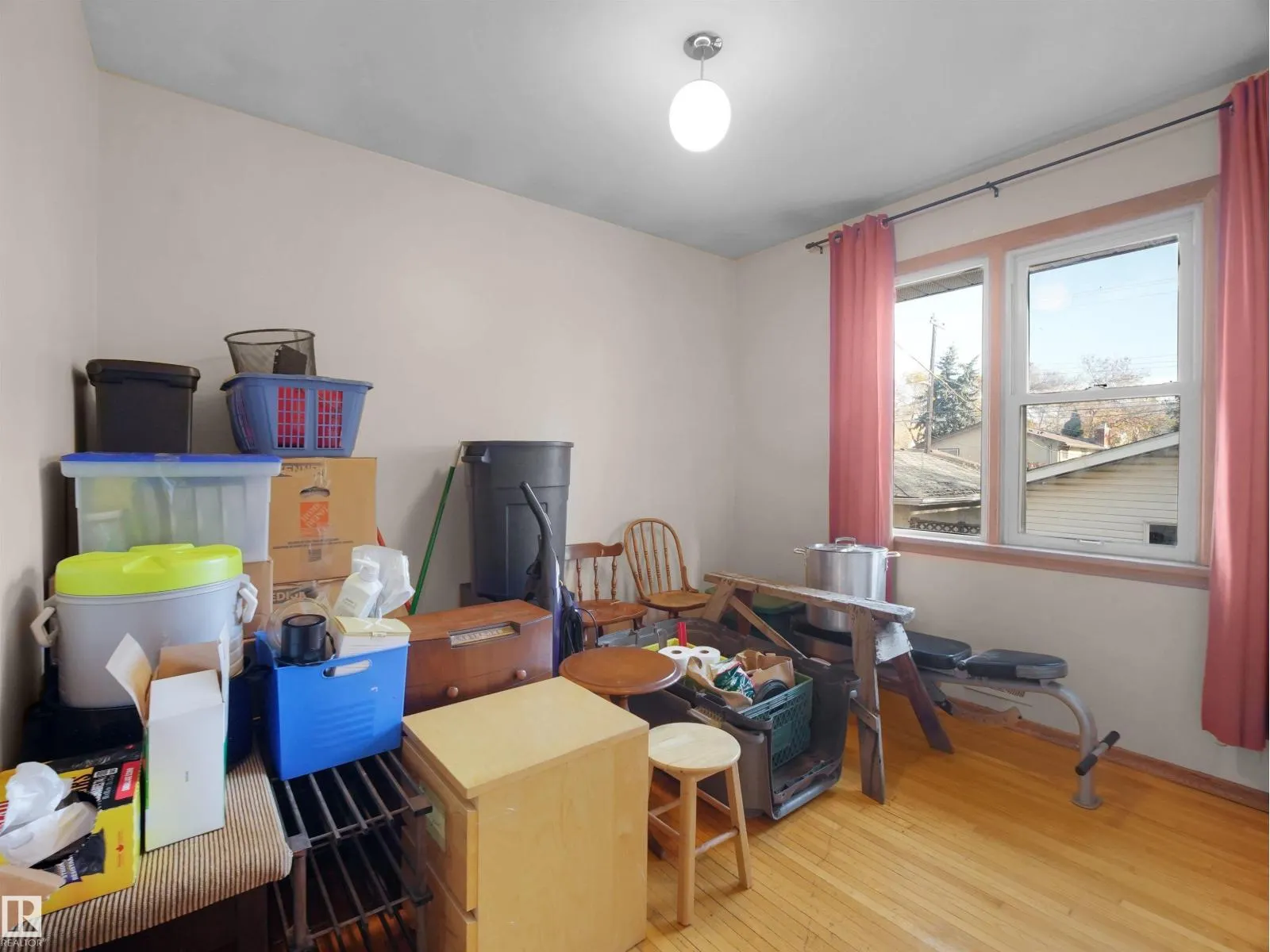 12407 96 ST NW