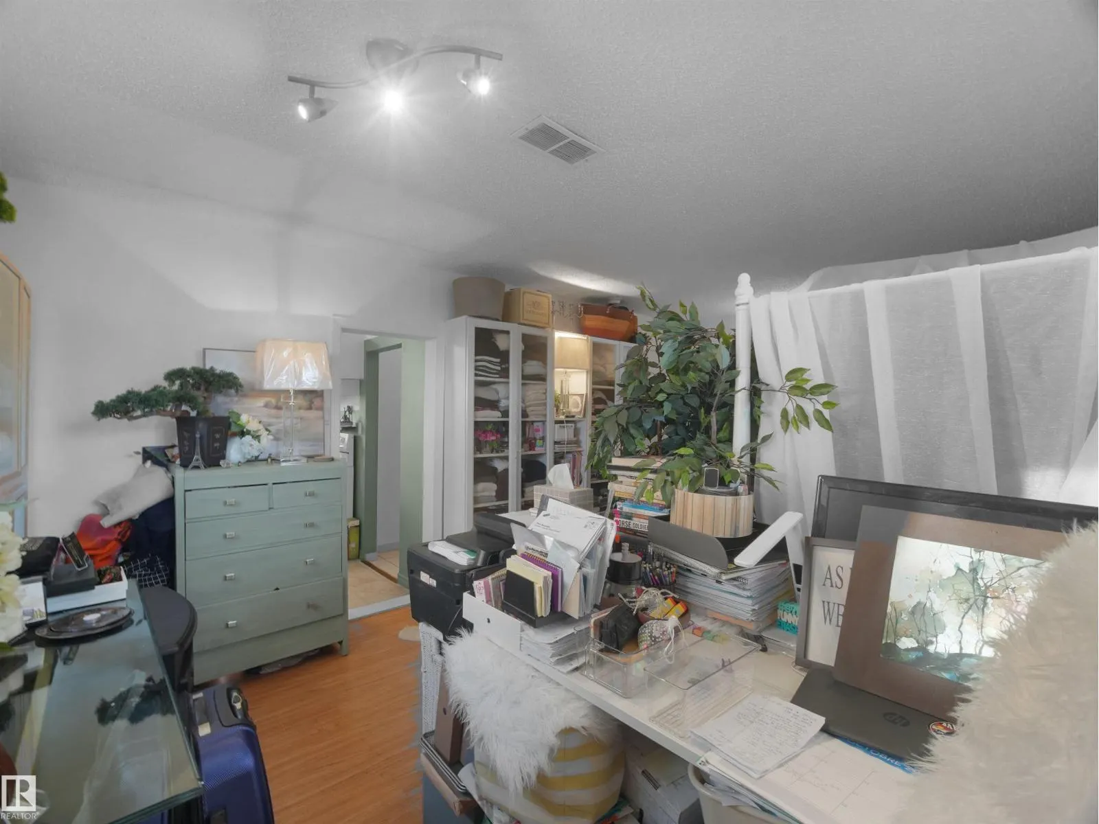 12407 96 ST NW