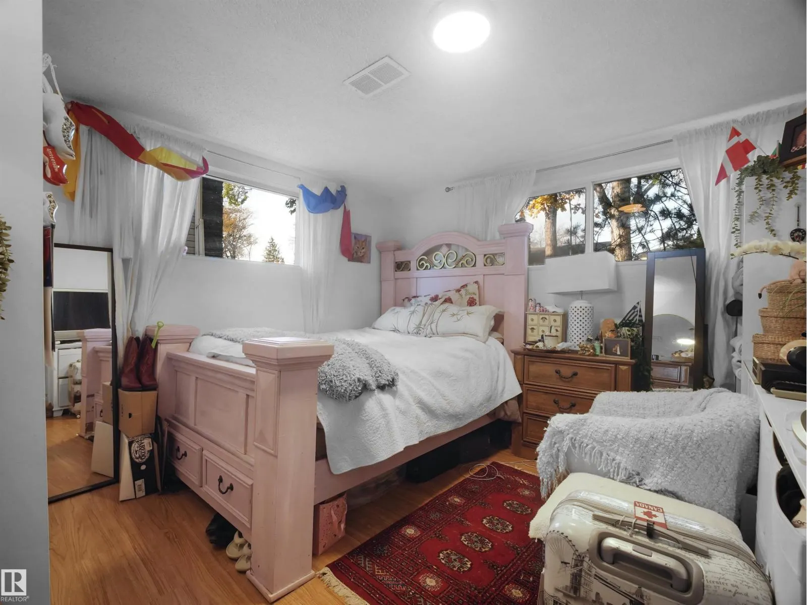 12407 96 ST NW