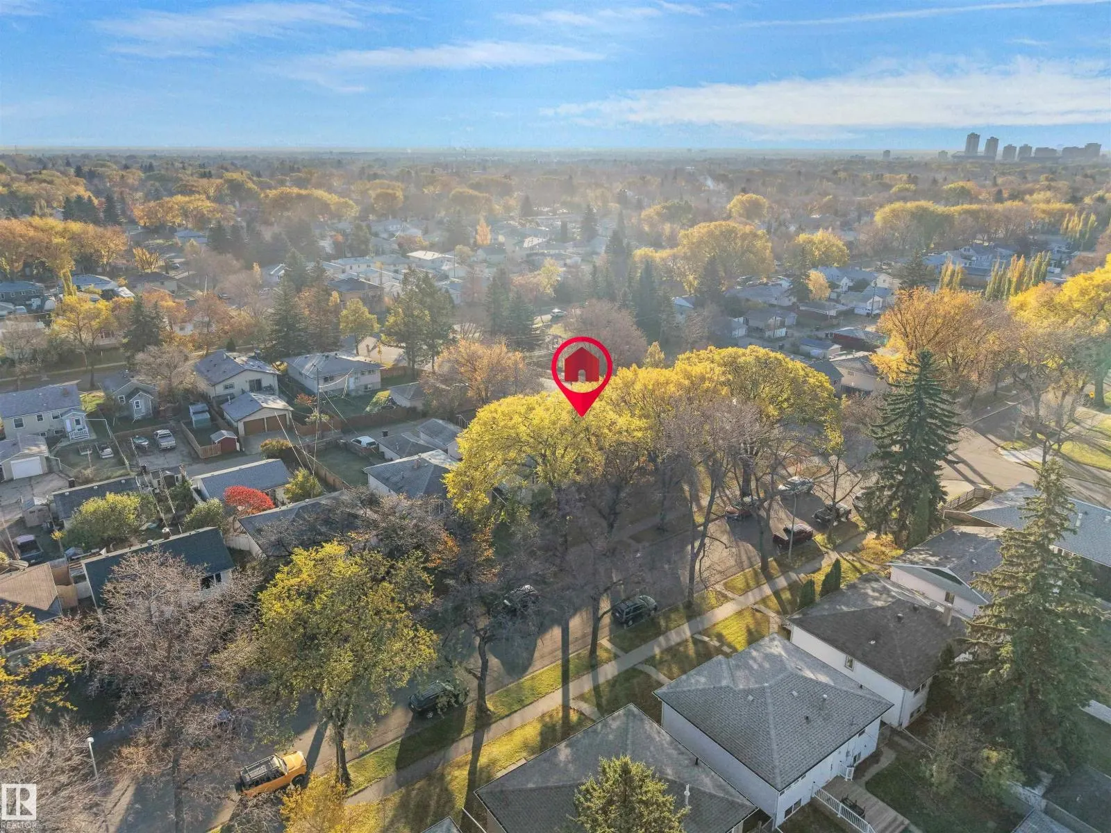 12407 96 ST NW