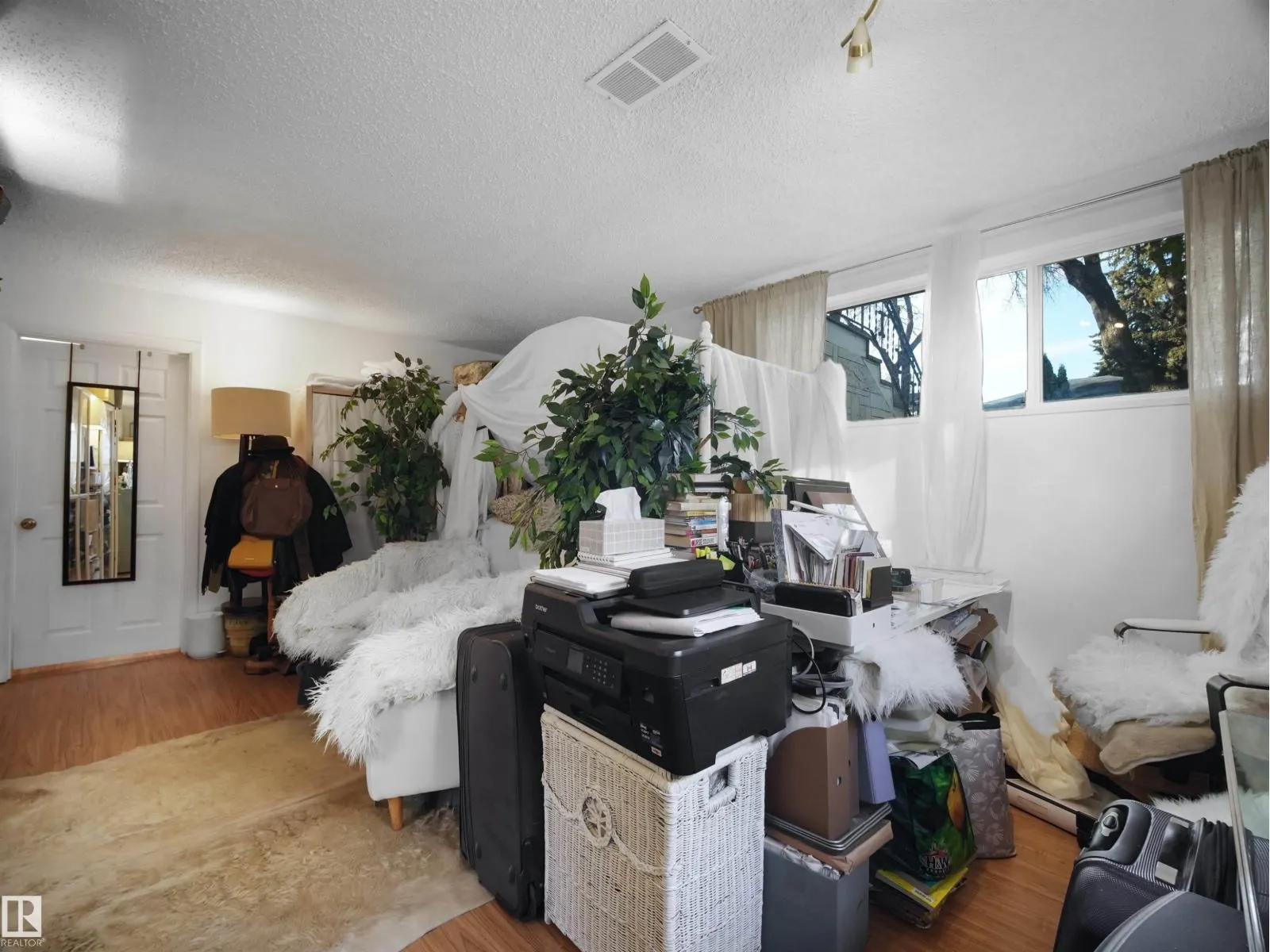 12407 96 ST NW