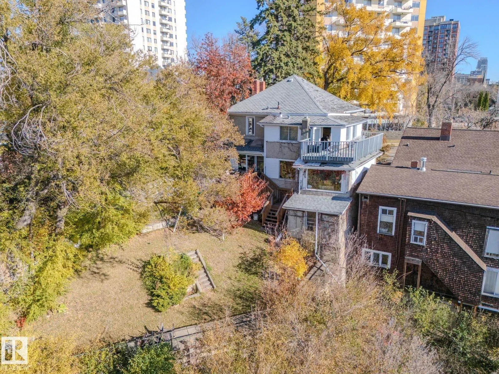 9910 115 ST NW